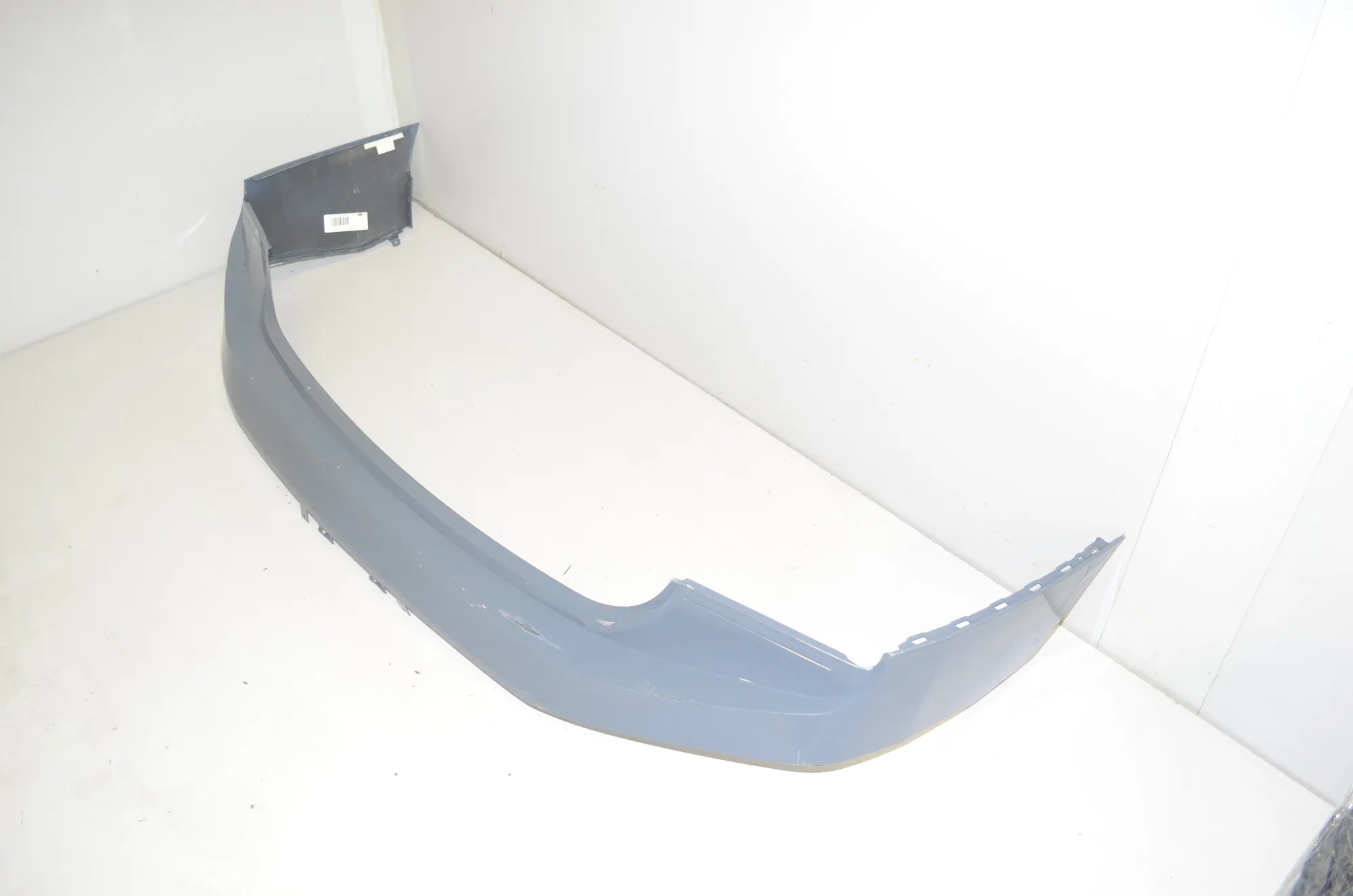 Rear Bumper Lower Diffuser – OEM 6122817 · BMW iX (I20) BMW iX (I20) M60 2023 – 2