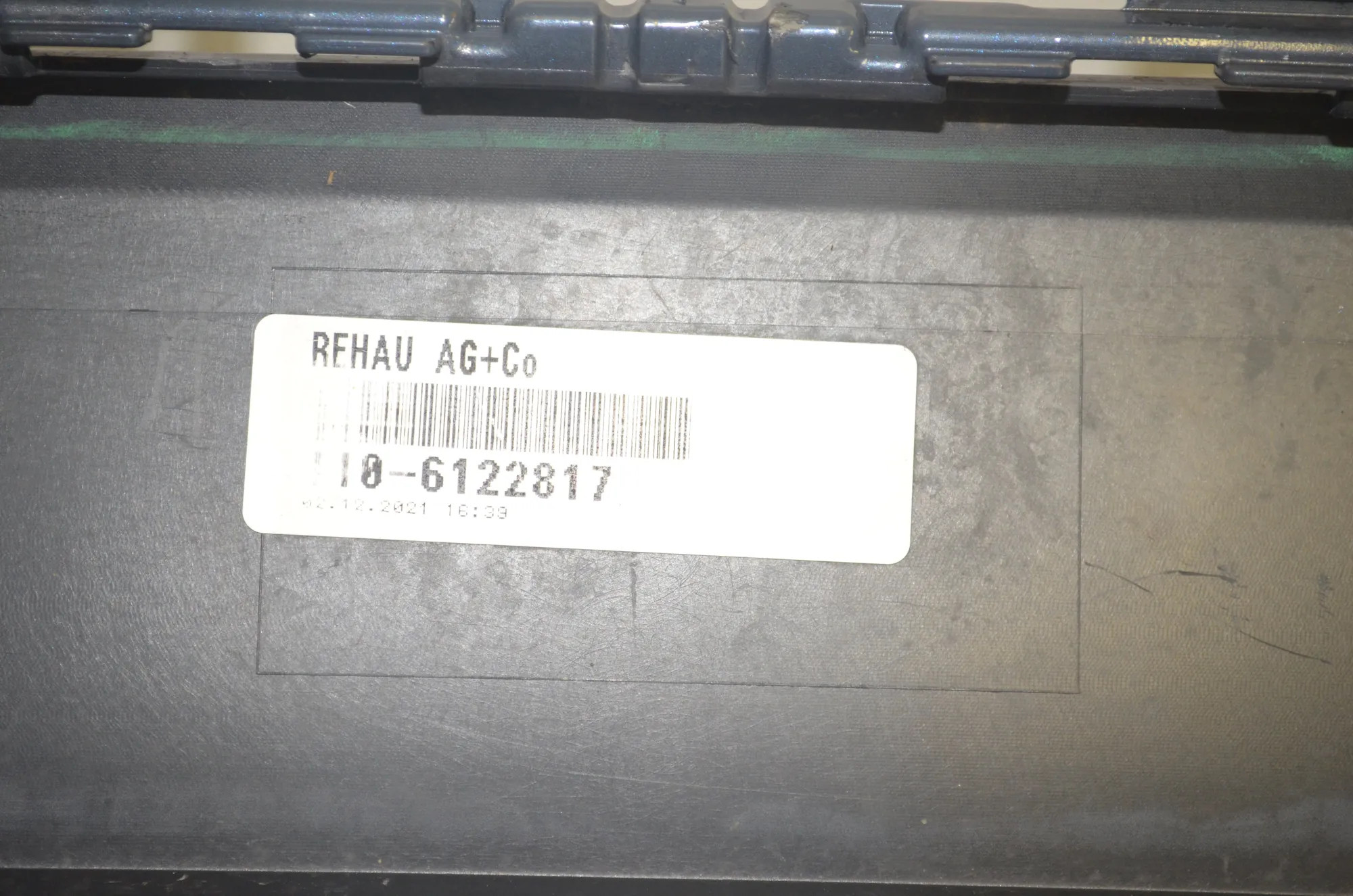 Rear Bumper Lower Diffuser – OEM 6122817 · BMW iX (I20) BMW iX (I20) M60 2023 – 7
