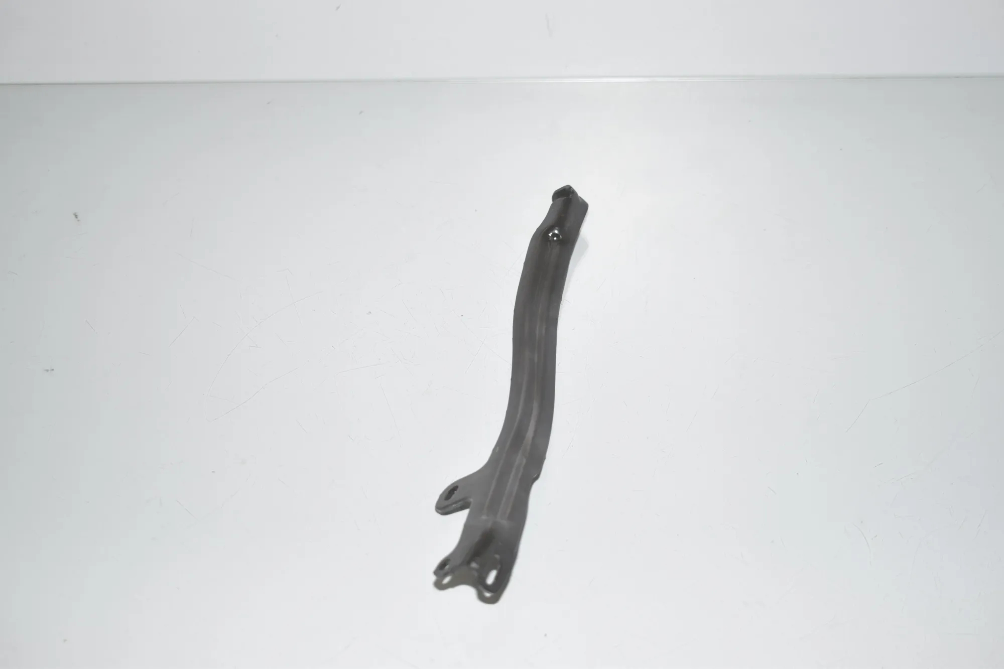 Bracket – OEM 7952863 · BMW 3 (G20, G28) (2018 - -) 330 e Plug-in-Hybrid 2021 – 2