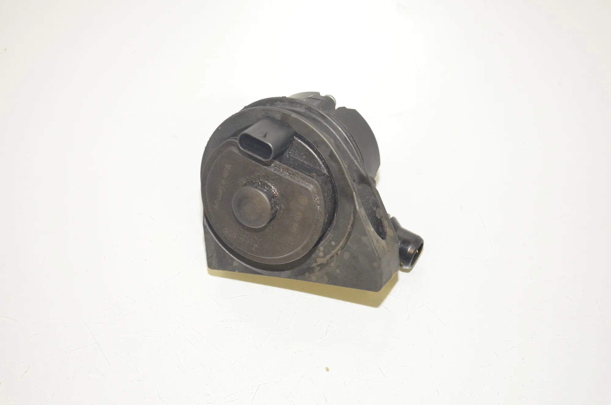 Auxiliary Water Pump – OEM 8486848 · BMW X1 (F48) xDrive 20 i 2019