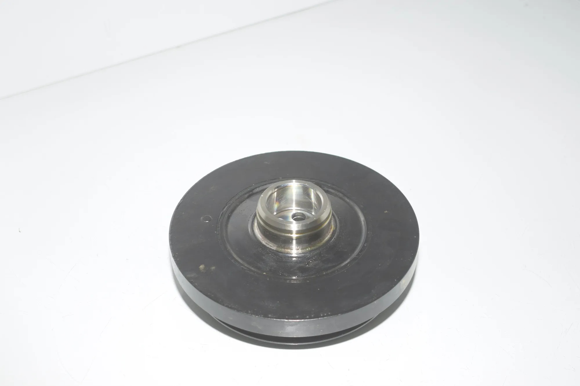 Crankshaft Pulley – OEM 11239845829 · BMW 3 (G20, G28) (2018 - -) 330 e Plug-in-Hybrid 2021 – 4