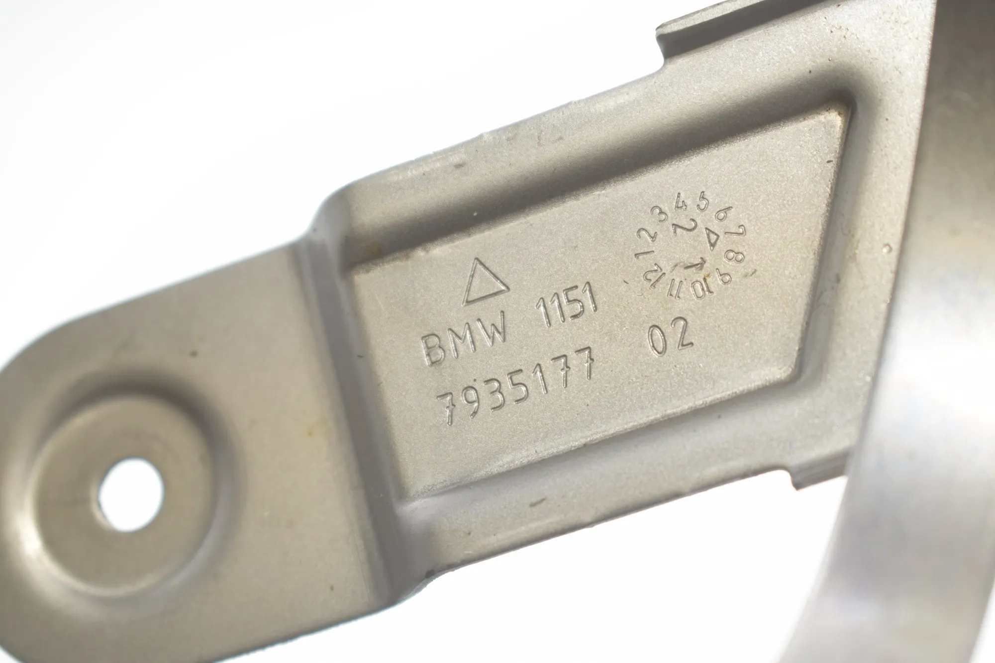 Bracket – OEM 7935177 · BMW 3 (G20, G28) (2018 - -) 330 e Plug-in-Hybrid 2021 – 6