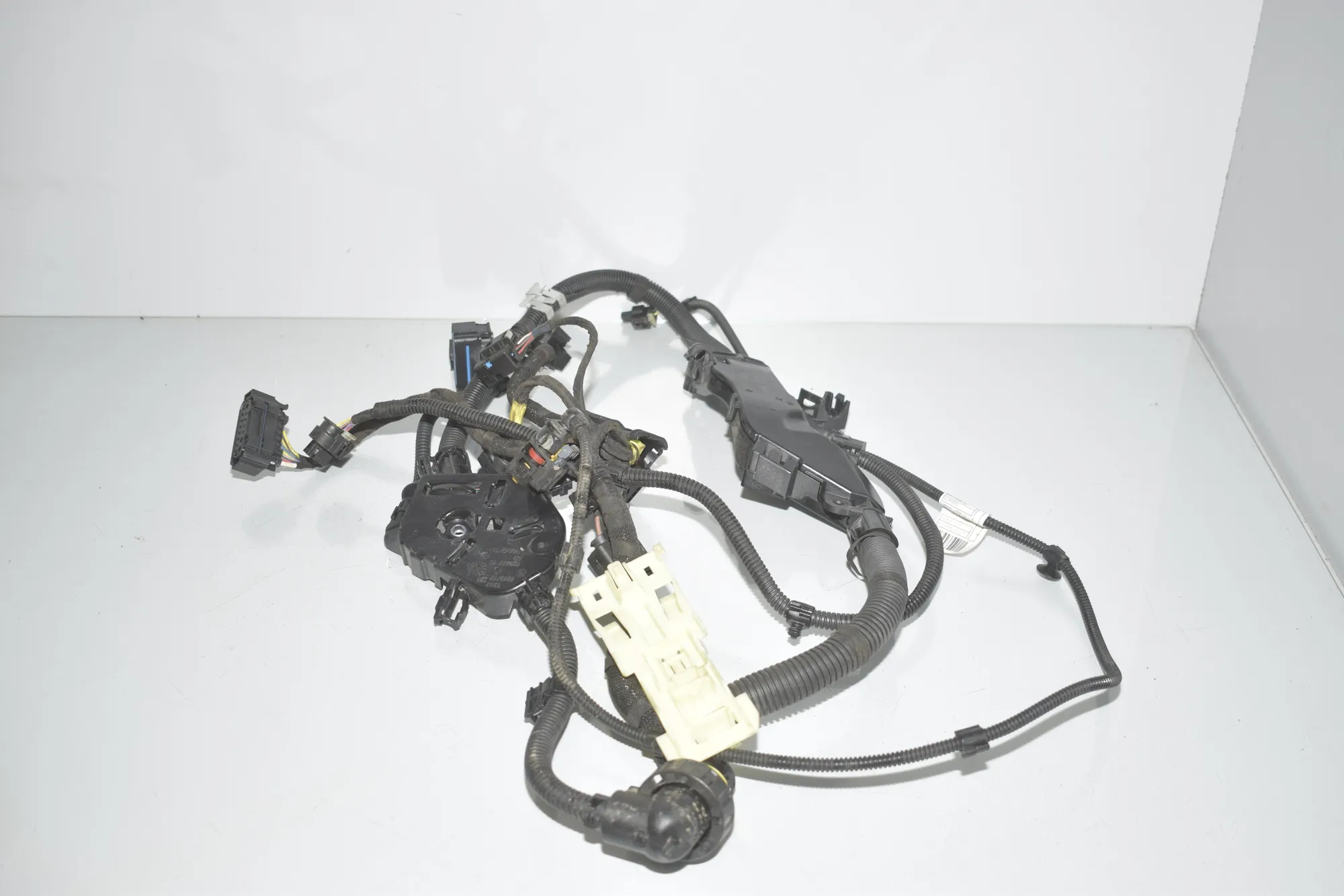 Engine Cable Harness – OEM 4B393143 · BMW 3 (G20, G28) (2018 - -) 330 e Plug-in-Hybrid 2021 – 3