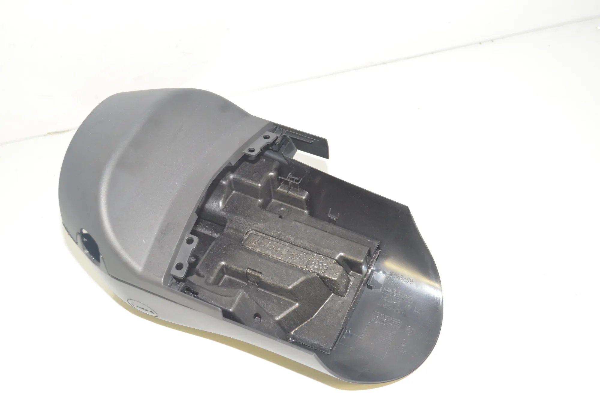 Steering Mechanism Trim – OEM 6843859 · BMW X1 (F48) xDrive 20 i 2019 – 3