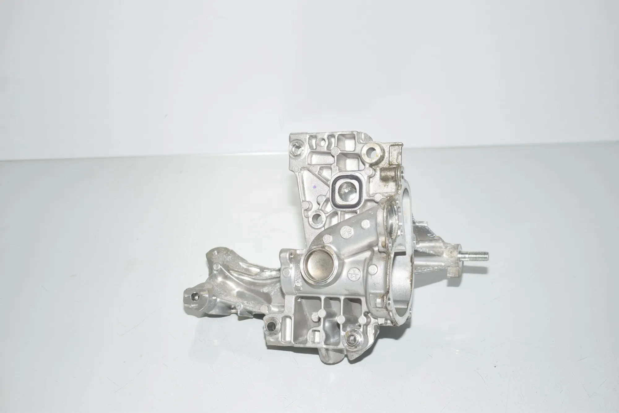 Other Engine Compartment Parts – OEM 8650987 · BMW 3 (G20, G28) (2018 - -) 330 e Plug-in-Hybrid 2021 – 4