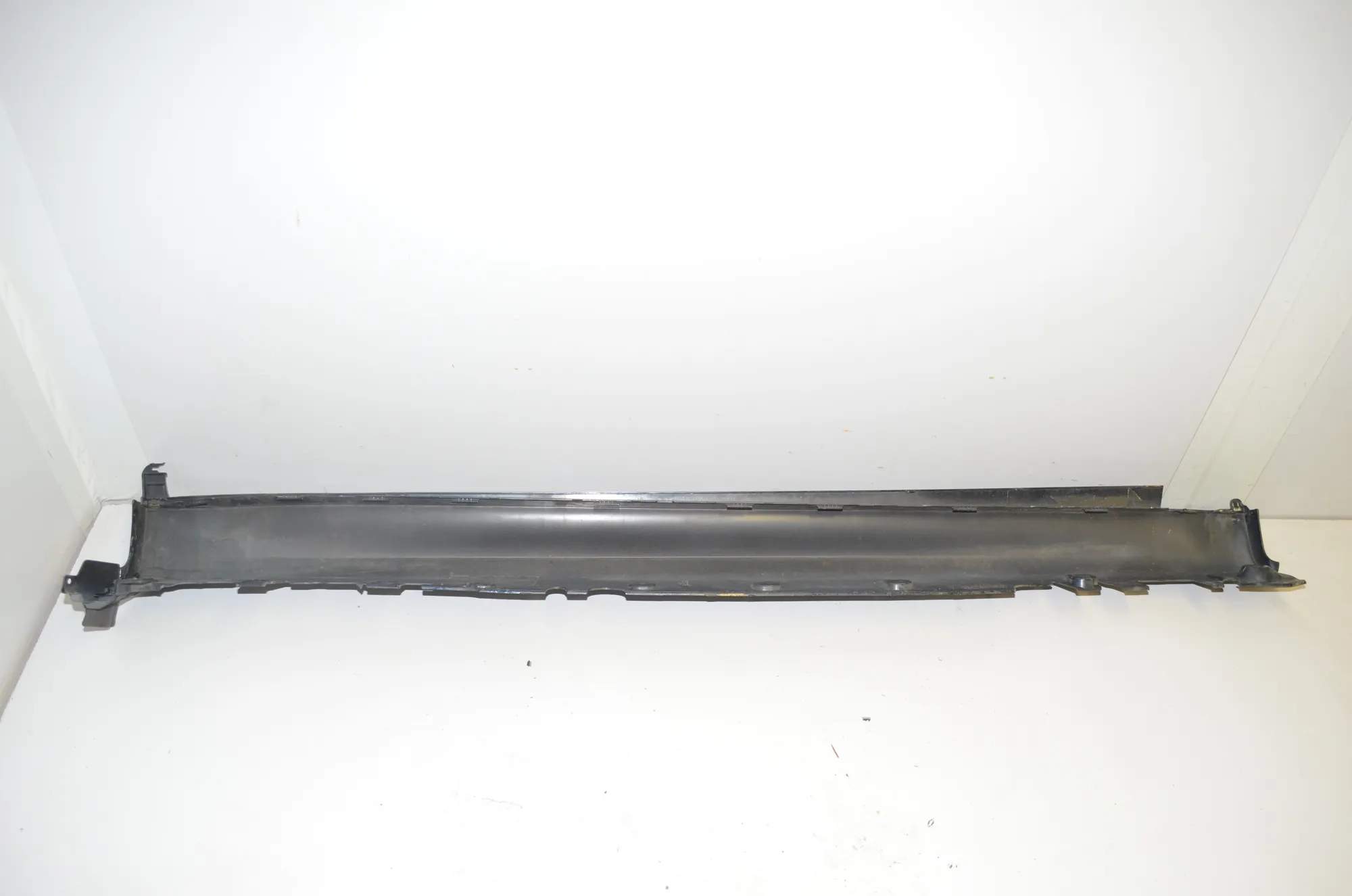 Left Side Plastic Sideskirt Cover – OEM 8056467 · BMW X6 (F16, F86) M 50 d 2016 – 3