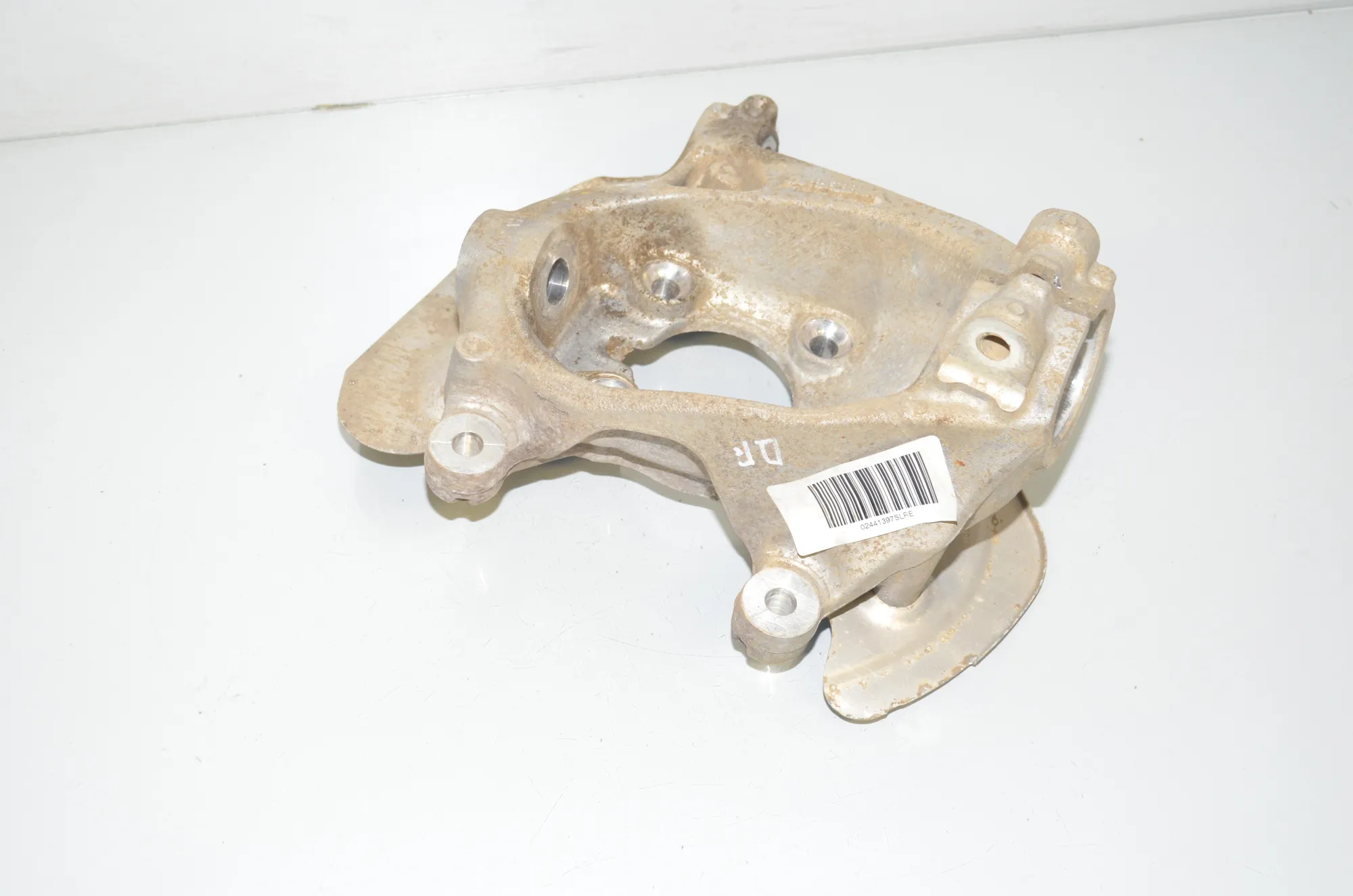 Front Right Wheel Hub – OEM 6852160 · BMW i3 (I01) Electric 2019 – 2