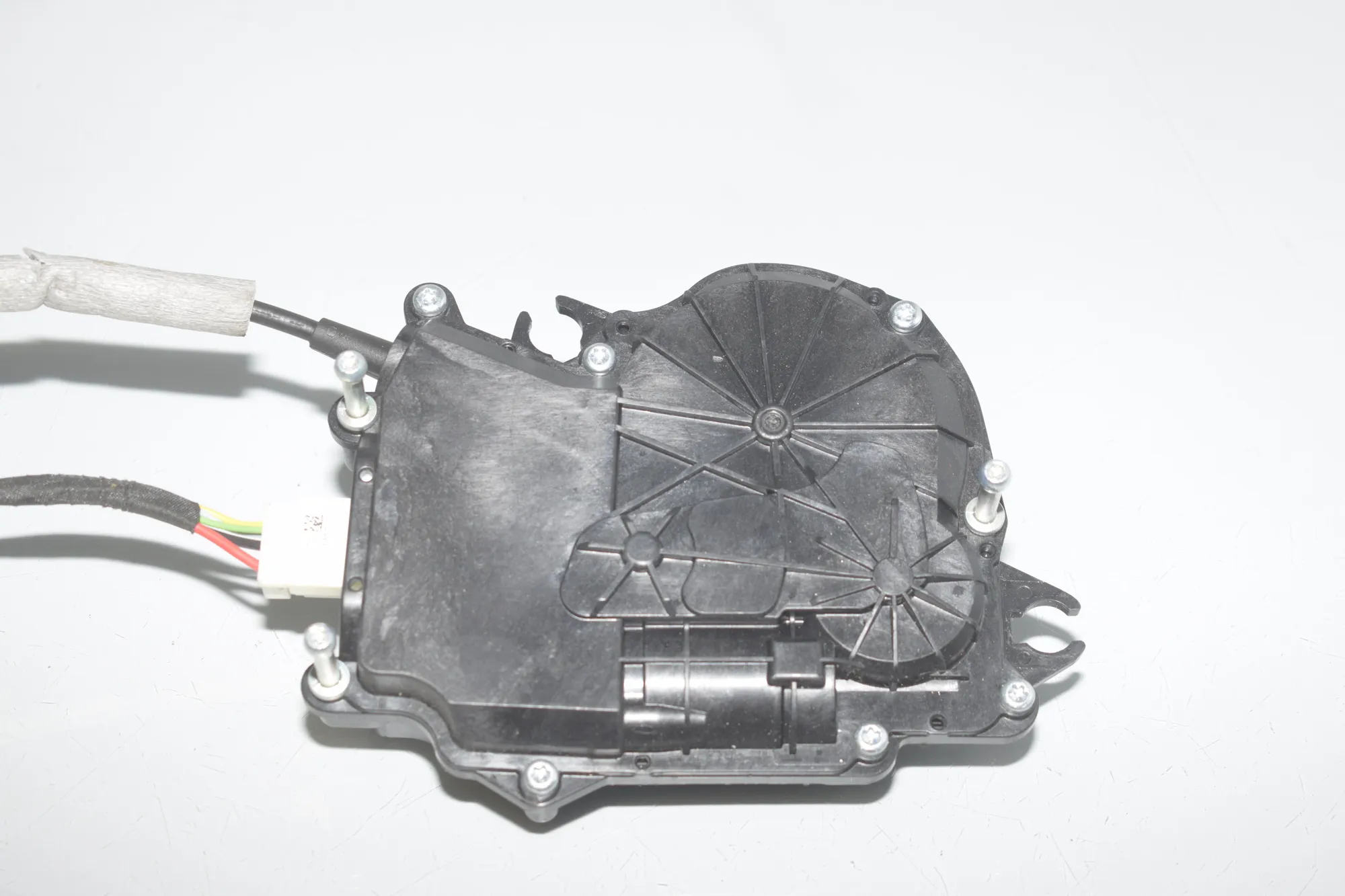 Electric Tailgate Opening Kit – OEM 9852926 · BMW 2 Gran Tourer (F46) 220 d xDrive 2020 – 13