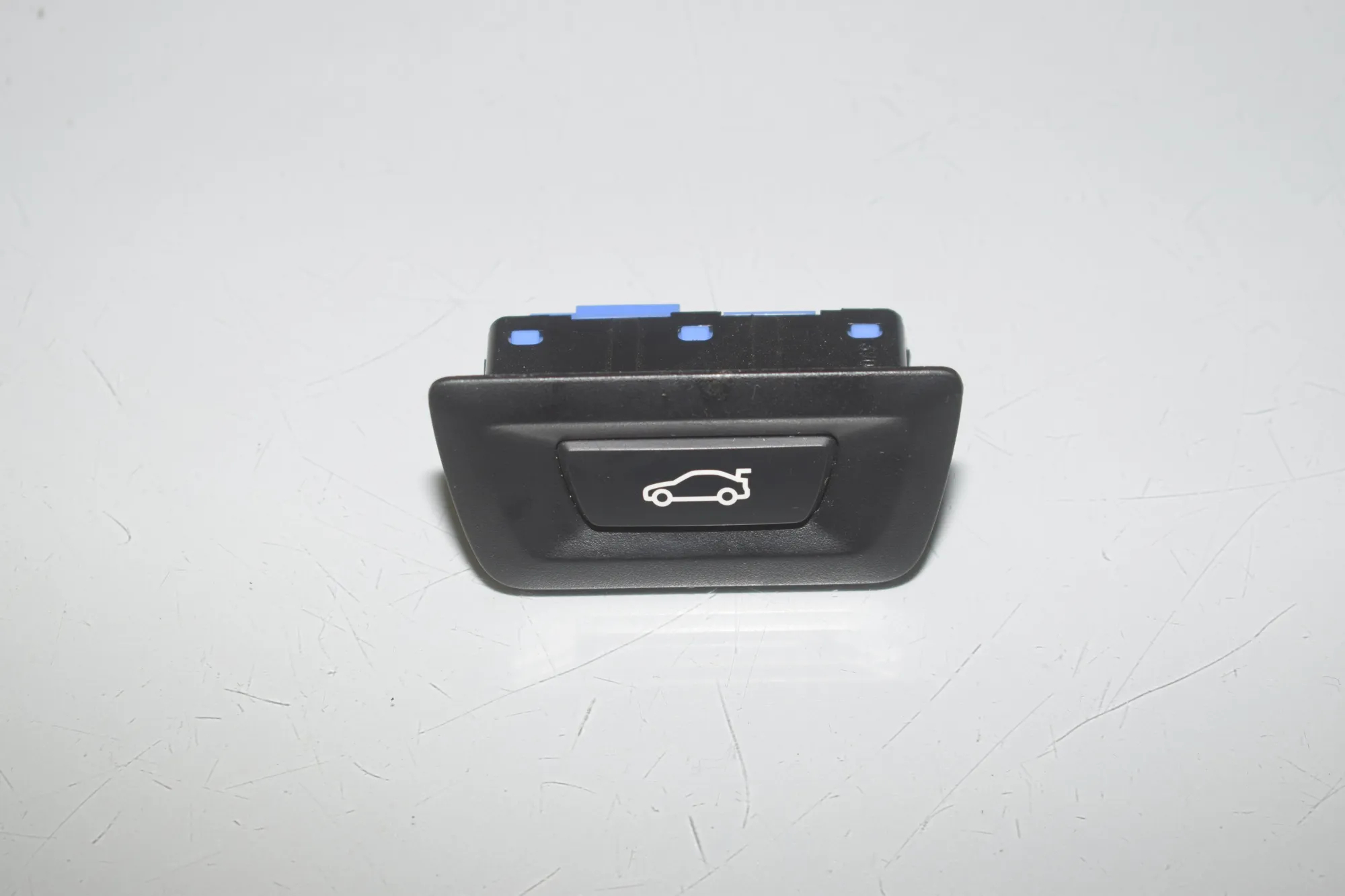Electric Tailgate Opening Kit – OEM 9852926 · BMW 2 Gran Tourer (F46) 220 d xDrive 2020 – 9