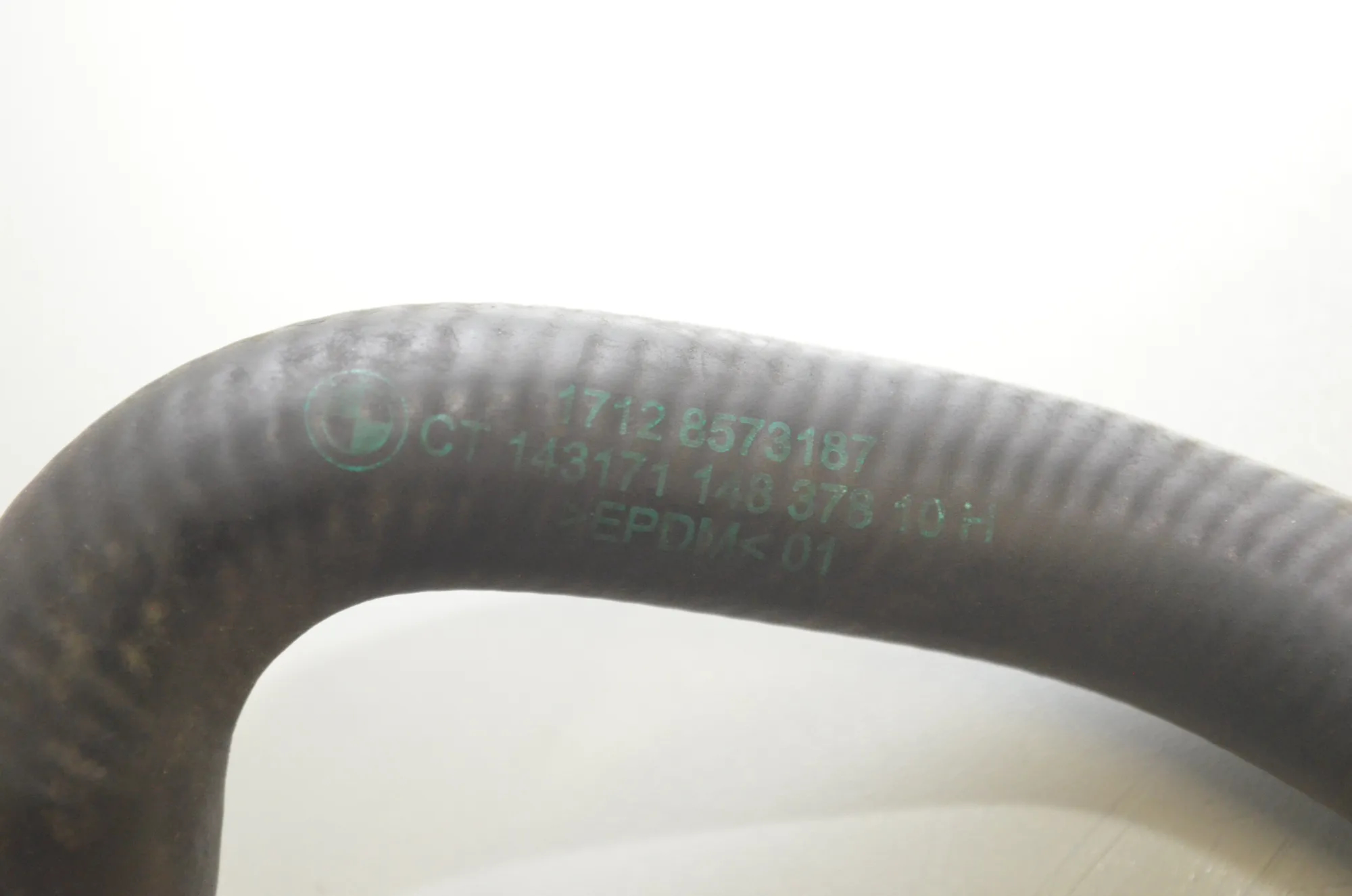 Coolant Hose Pipe – OEM 8573187 · BMW 3 Touring (F31) 335 d xDrive 2016 – 4