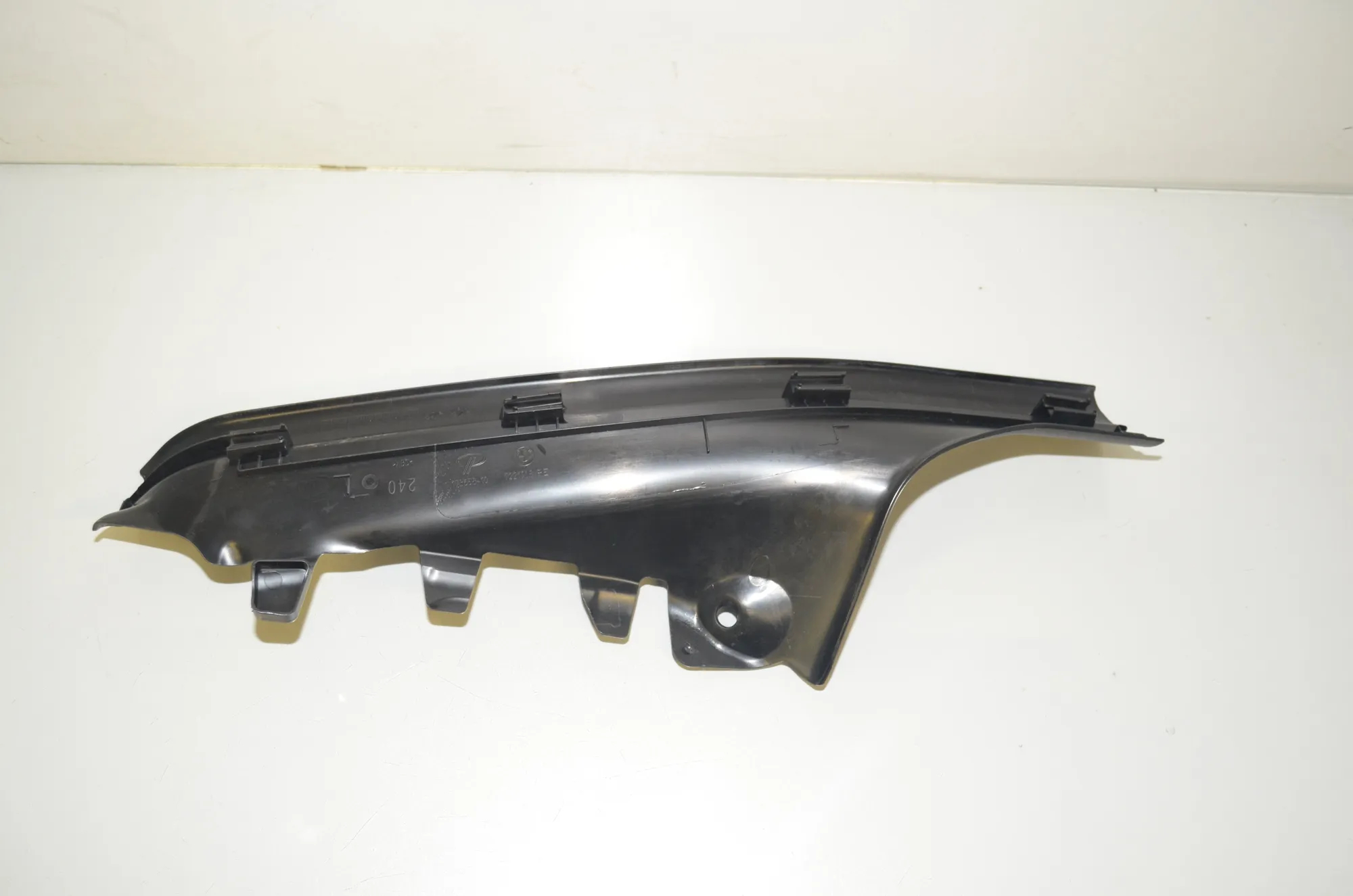Rear Right Interior Step Trim – OEM 7221918 · BMW 3 Touring (F31) 335 d xDrive 2016 – 4