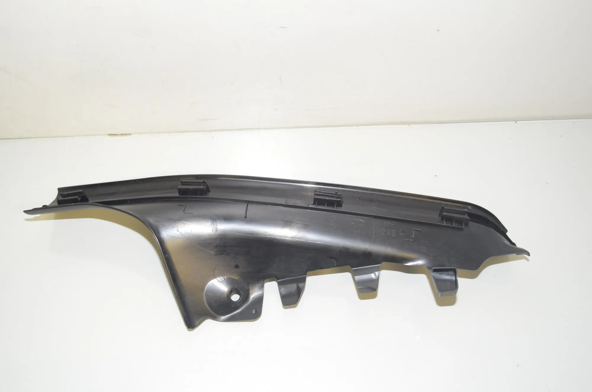 Rear Left Interior Step Trim – OEM 7221917 · BMW 3 Touring (F31) 335 d xDrive 2016 – 4