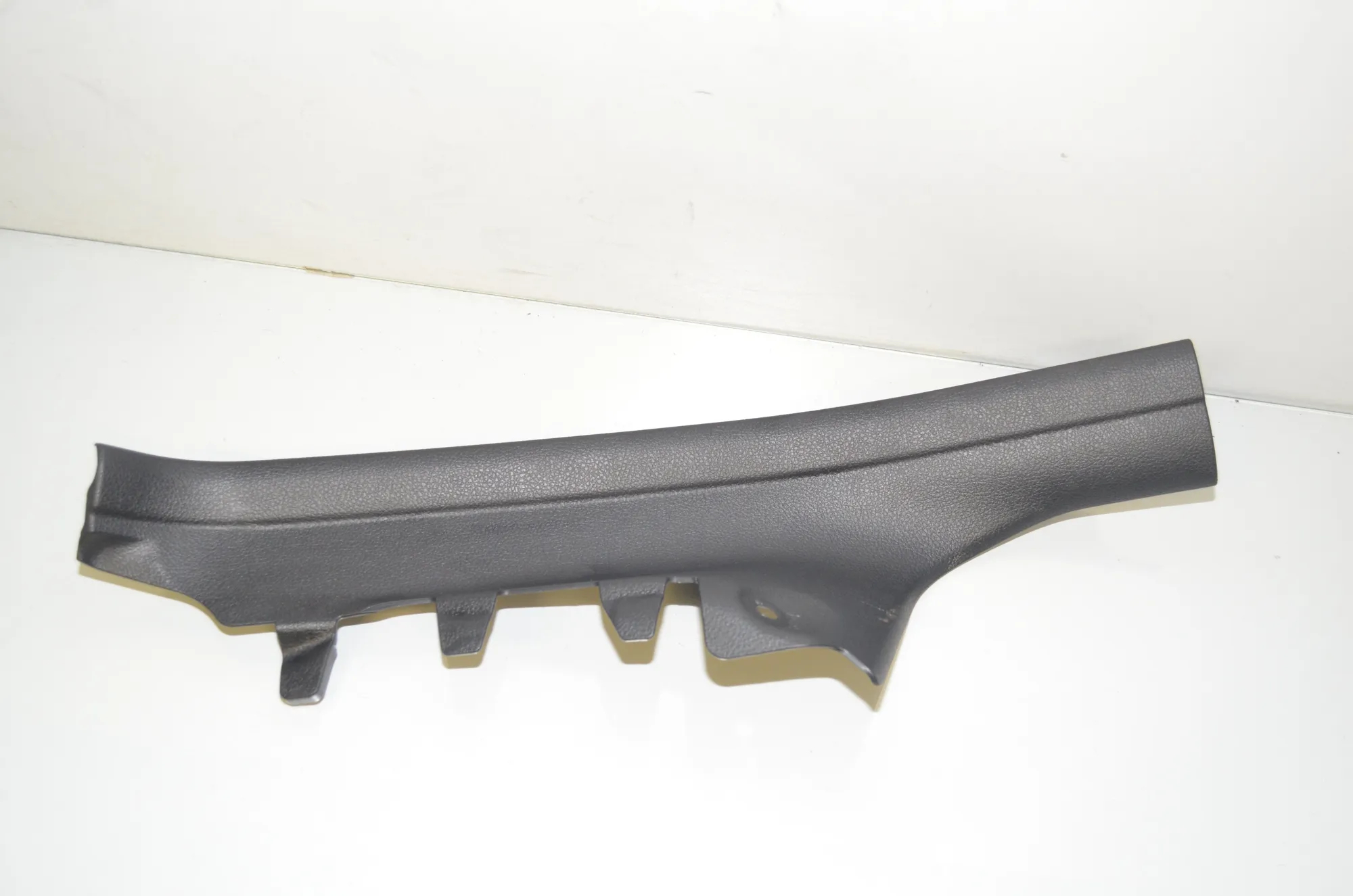 Rear Left Interior Step Trim – OEM 7221917 · BMW 3 Touring (F31) 335 d xDrive 2016 – 2