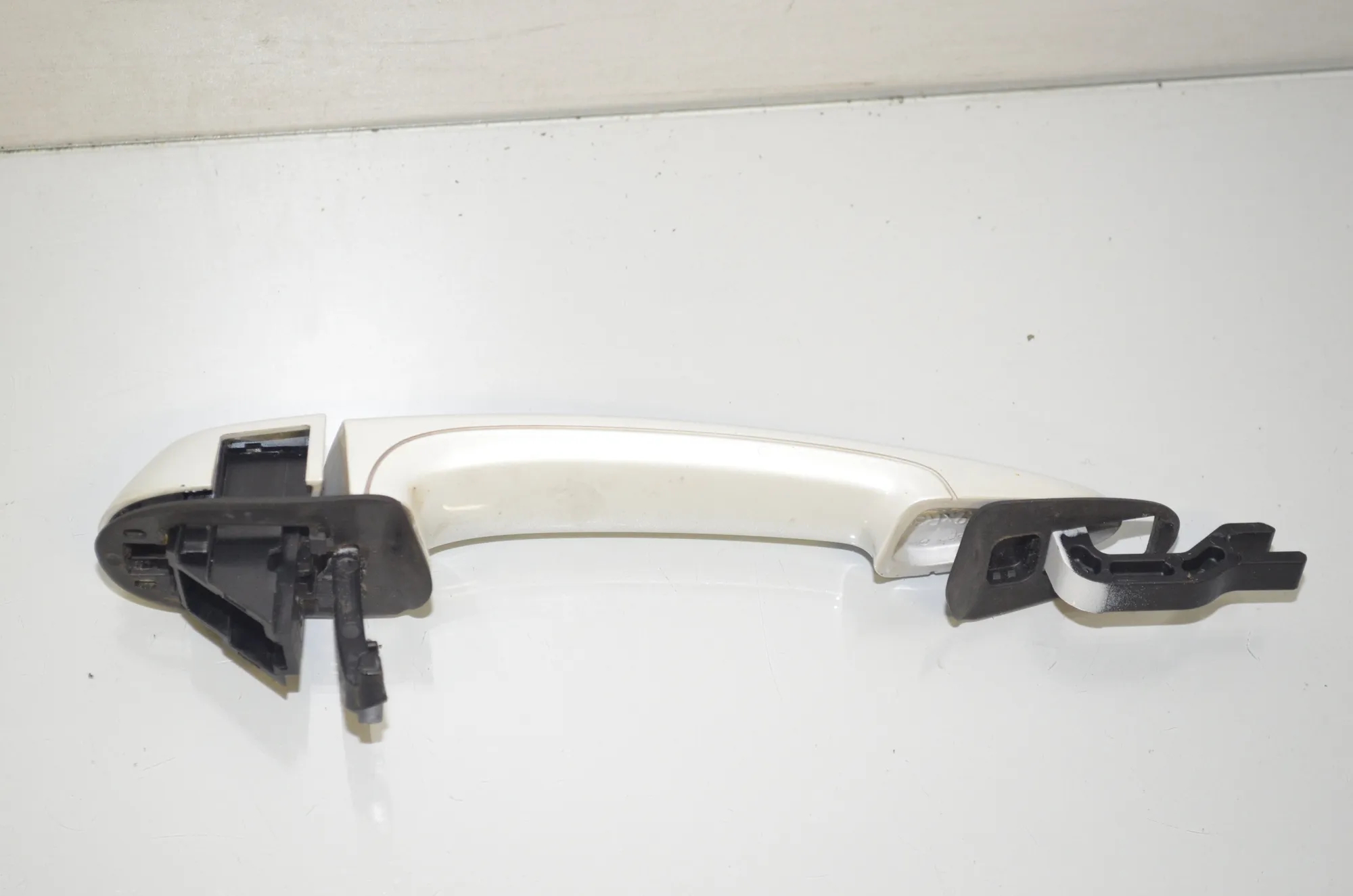 Rear Right Door Exterior Handle – OEM 7207562 · BMW 3 Touring (F31) 335 d xDrive 2016 – 2