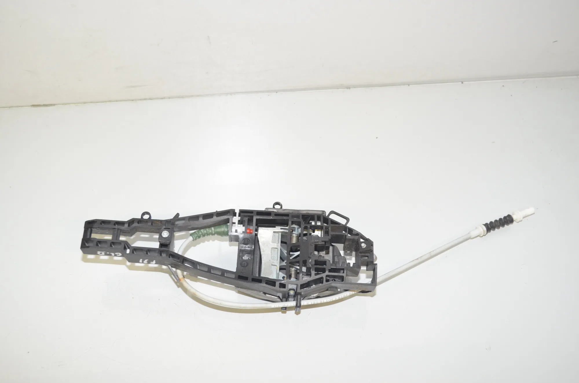 Rear Right Door Interior Handle Frame – OEM 7242568 · BMW 3 Touring (F31) 335 d xDrive 2016