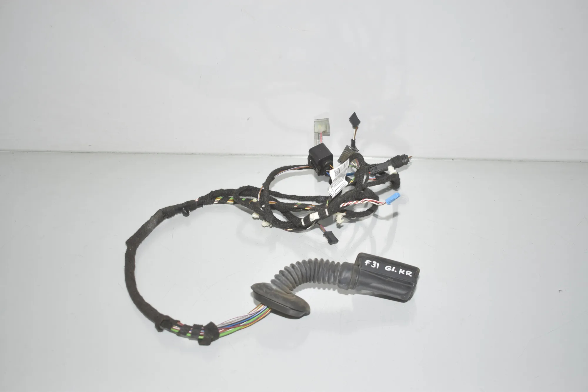 Rear Left Door Wiring – OEM 9366761 · BMW 3 Touring (F31) 335 d xDrive 2016