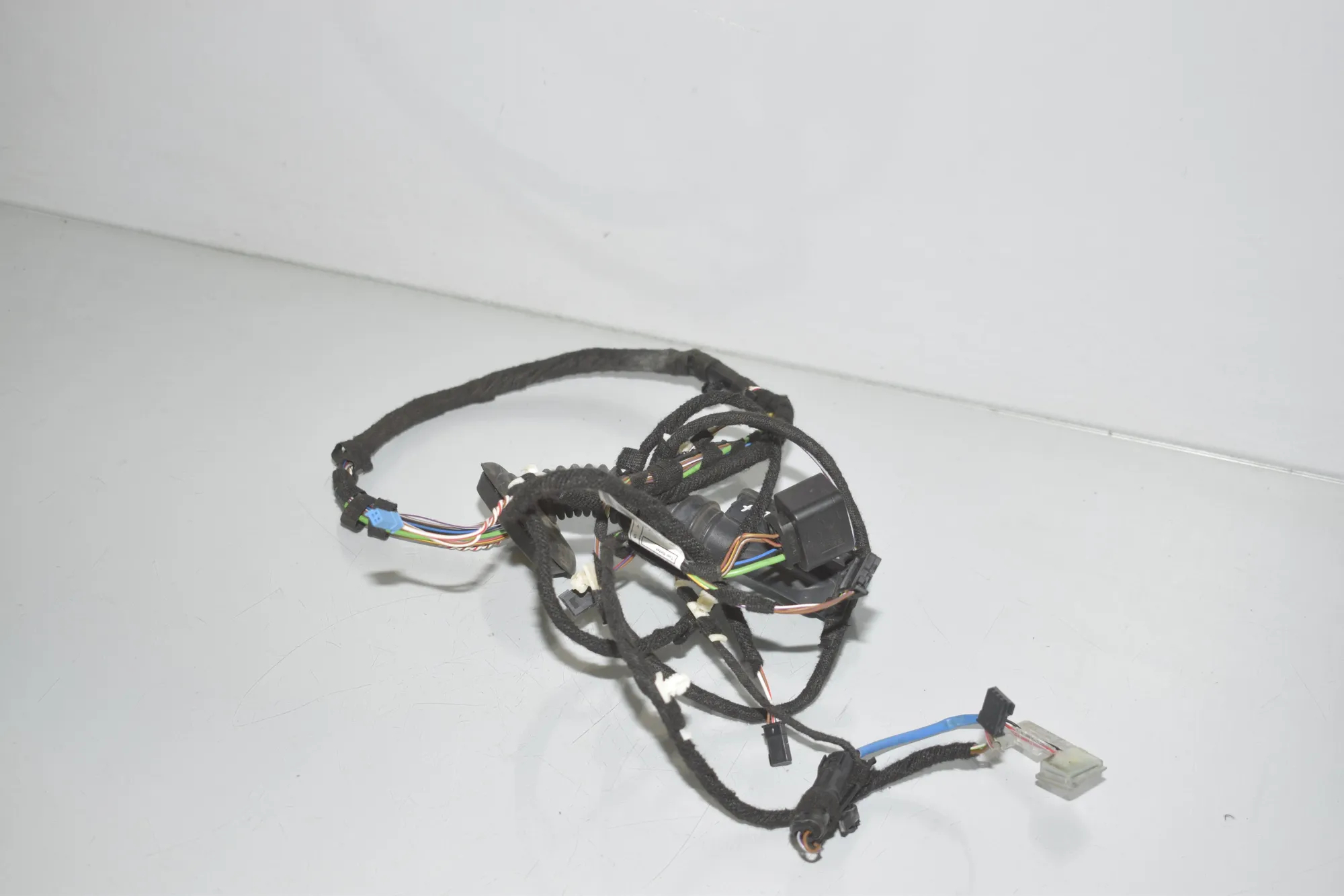 Rear Left Door Wiring – OEM 9366761 · BMW 3 Touring (F31) 335 d xDrive 2016 – 4