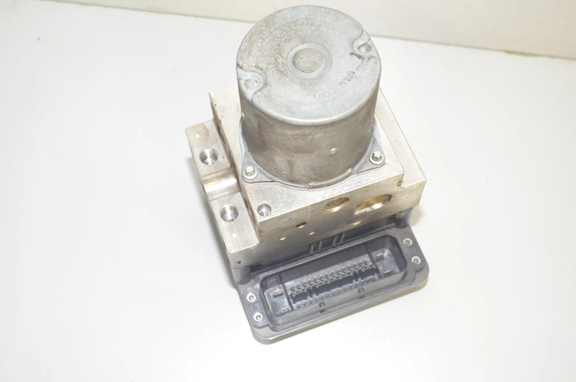 Distance Radar Sensor – OEM 6854995 · BMW 5 Touring (F11) 535 d xDrive 2011 – 3