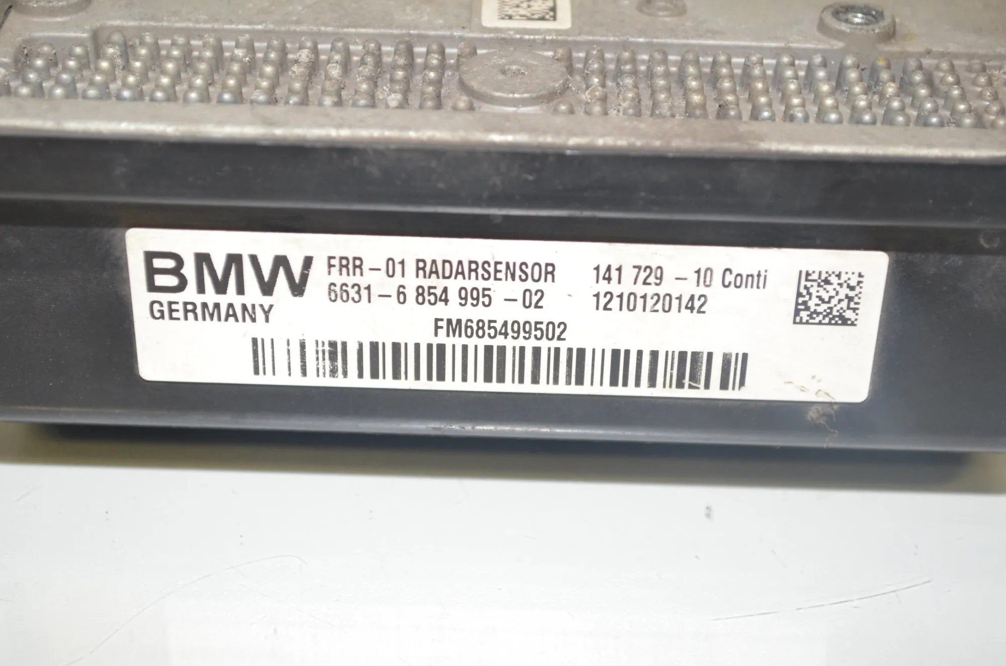 Distance Radar Sensor – OEM 6854995 · BMW 5 Touring (F11) 535 d xDrive 2011 – 9