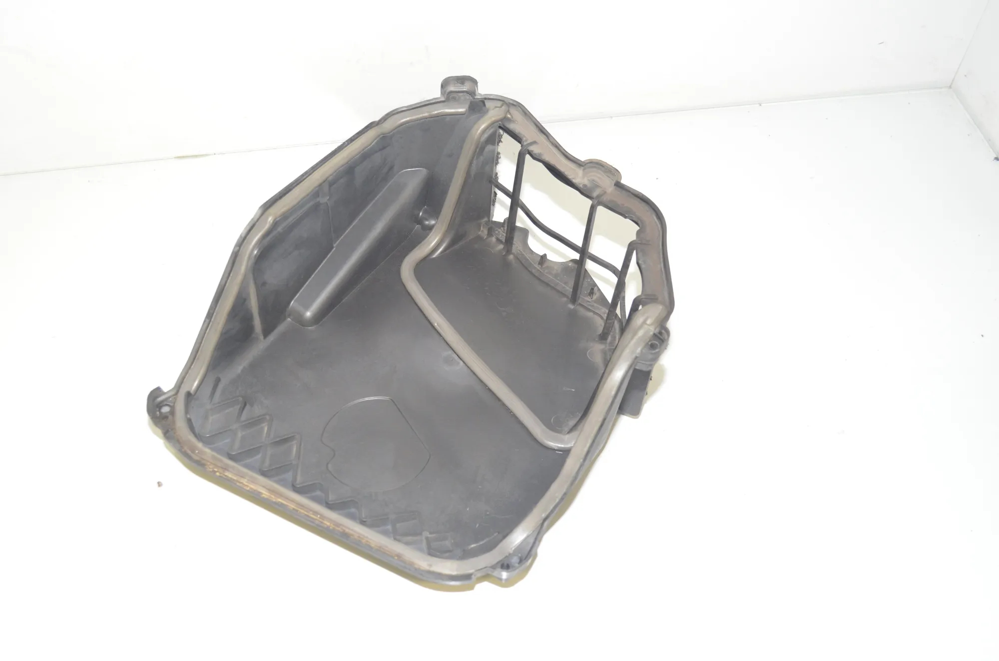 Other Body Parts – OEM 9216222 · BMW 5 Touring (F11) 535 d xDrive 2011 – 2
