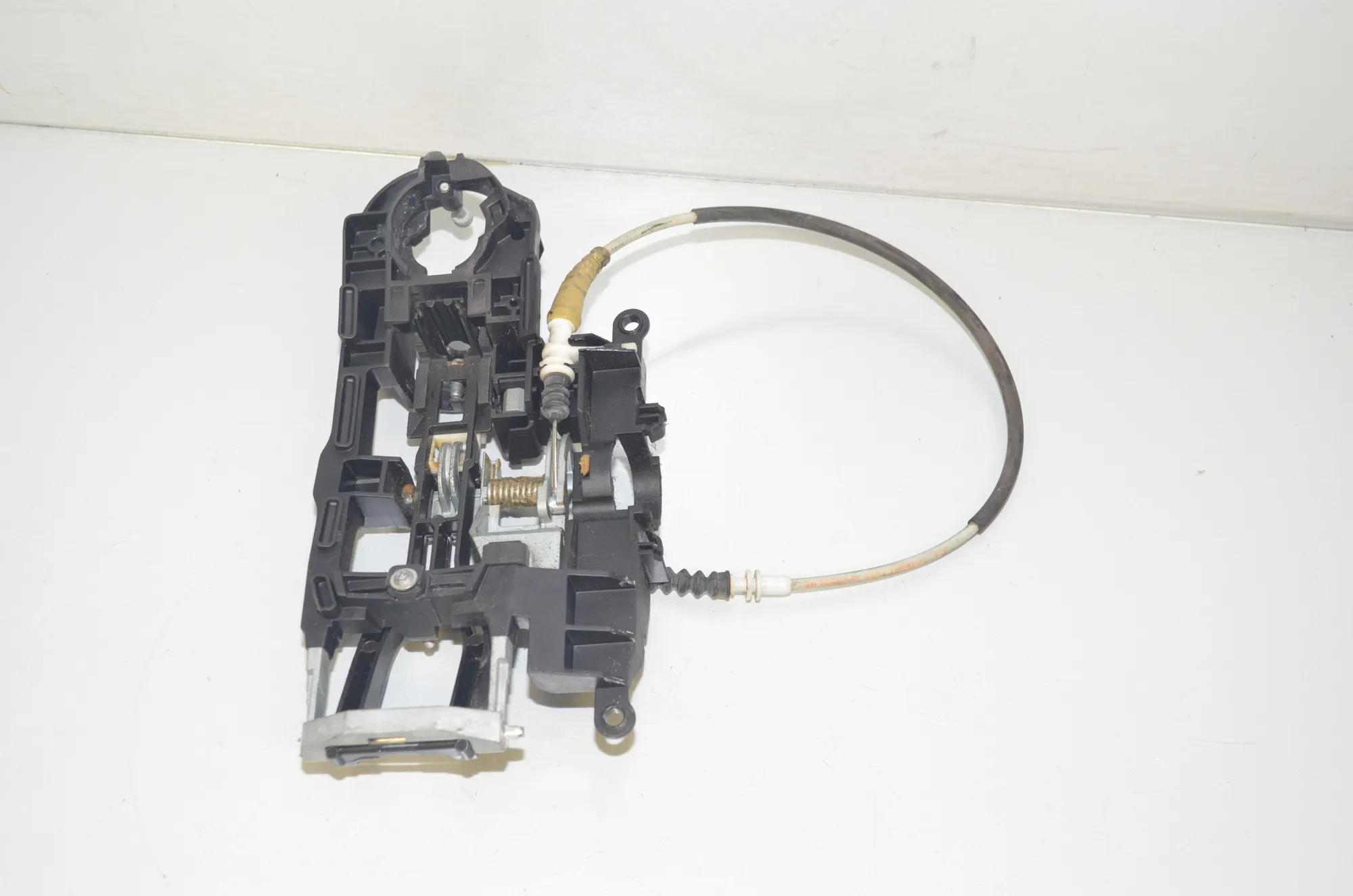 Rear Left Door Interior Handle Frame – OEM 7187227 · BMW 5 Touring (F11) 535 d xDrive 2011 – 3