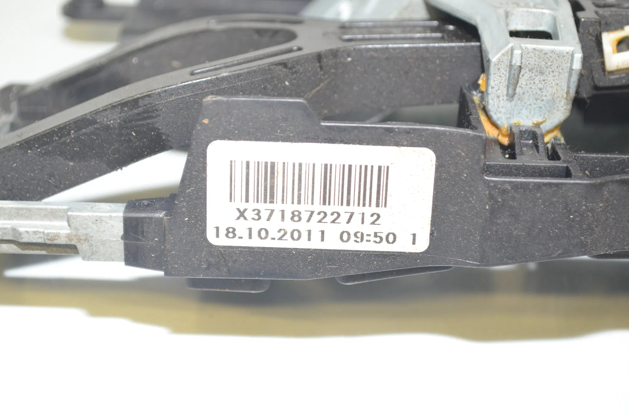 Rear Left Door Interior Handle Frame – OEM 7187227 · BMW 5 Touring (F11) 535 d xDrive 2011 – 4