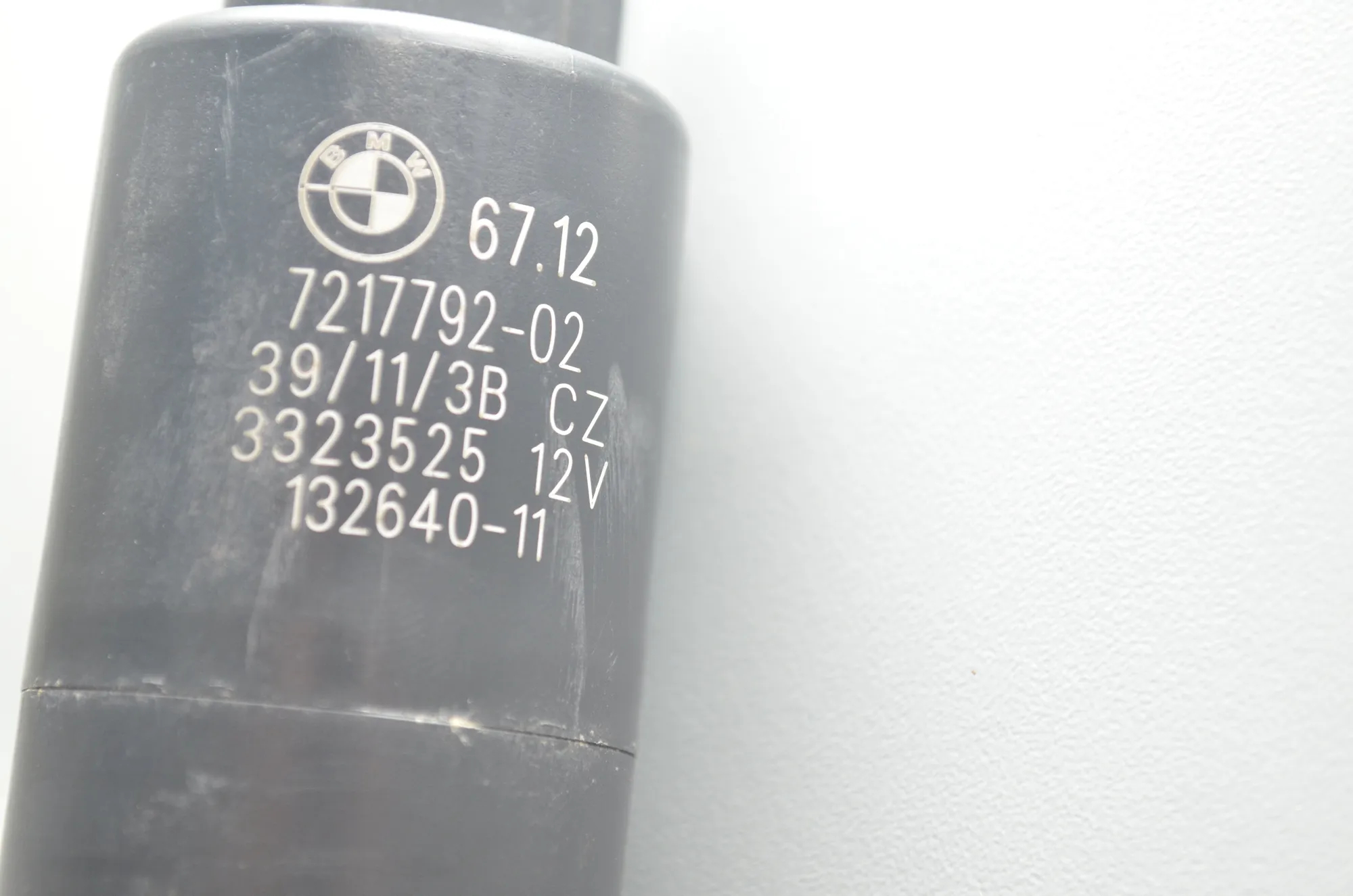 Headlight Washer Motor – OEM 7217792 · BMW 5 Touring (F11) 535 d xDrive 2011 – 4