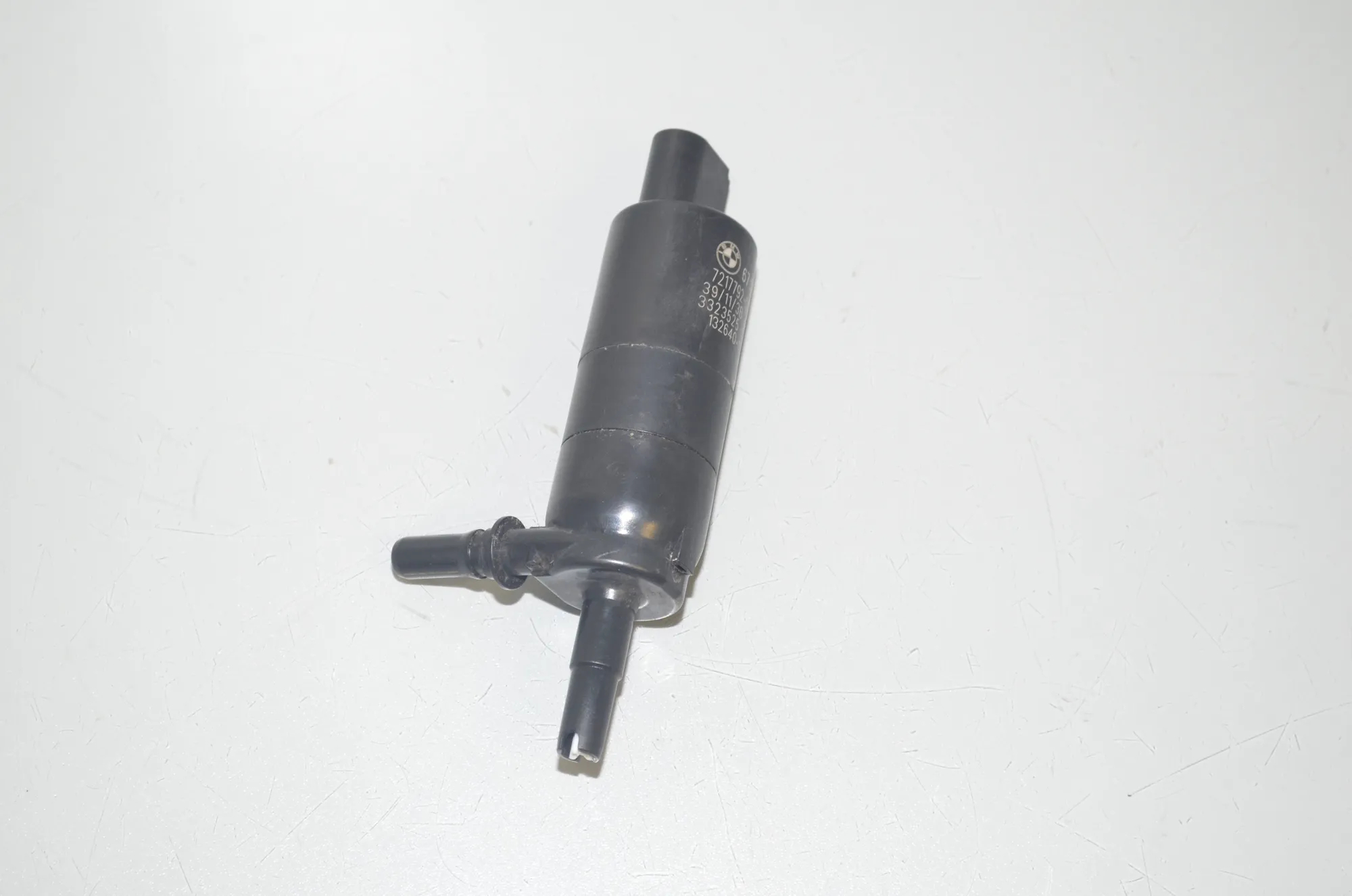 Headlight Washer Motor – OEM 7217792 · BMW 5 Touring (F11) 535 d xDrive 2011