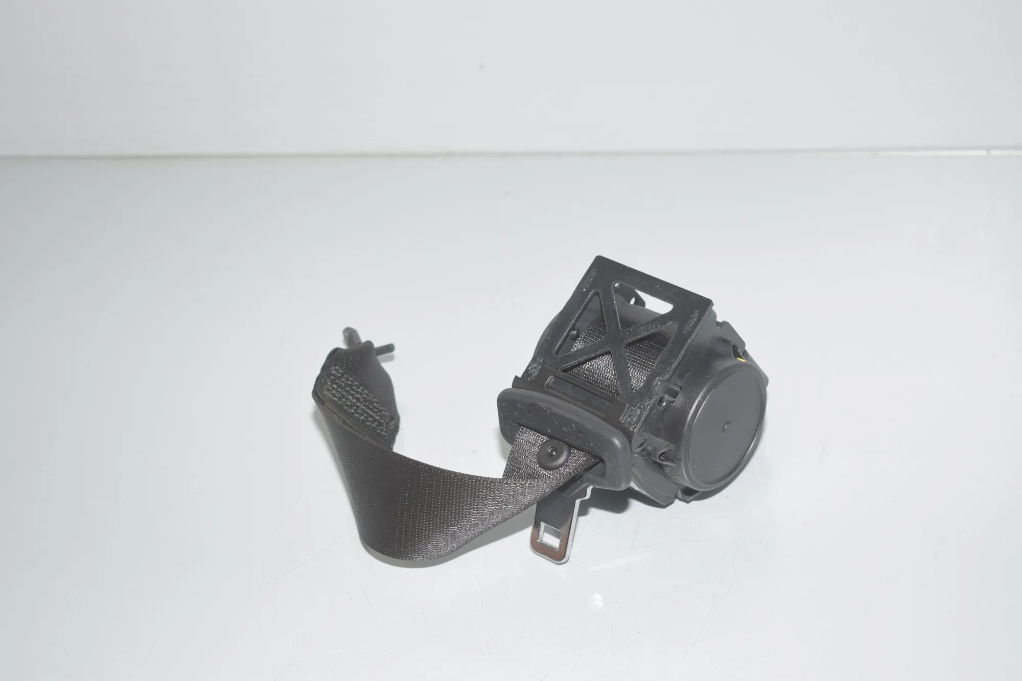 Rear Left Seatbelt – OEM 7243309 · BMW 3 Touring (F31) 335 d xDrive 2016 – 3