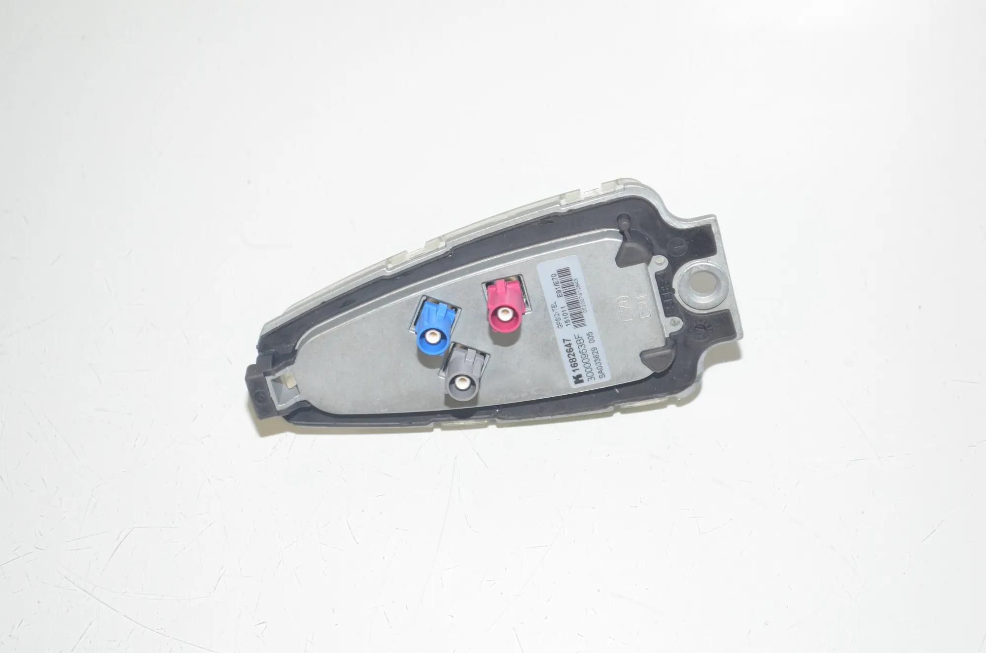 Antenna – OEM 1682647 · BMW 5 Touring (F11) 535 d xDrive 2011 – 3