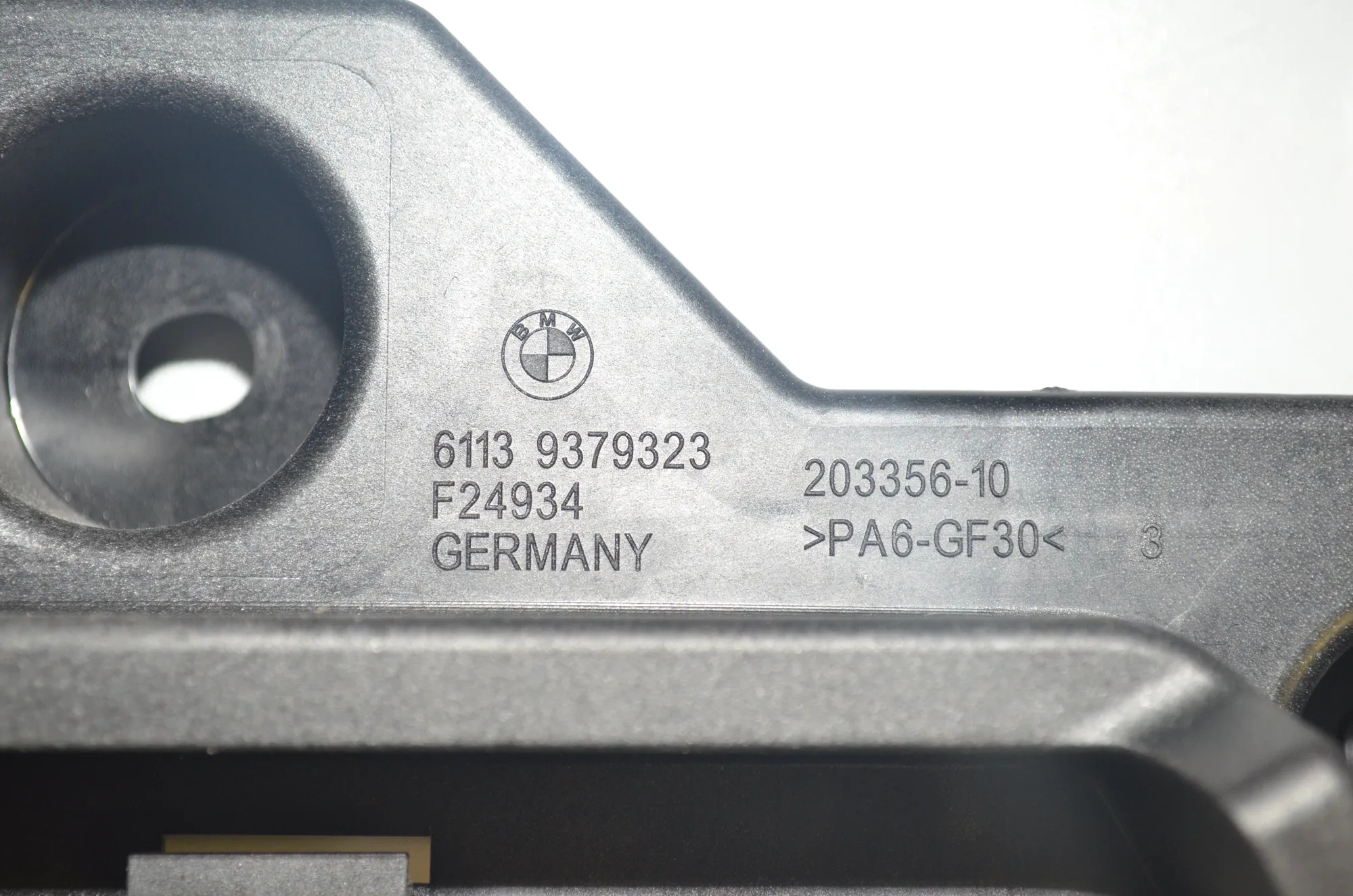 Other Body Parts – OEM 9379323 · BMW 2 Gran Tourer (F46) 220 d xDrive 2020 – 4
