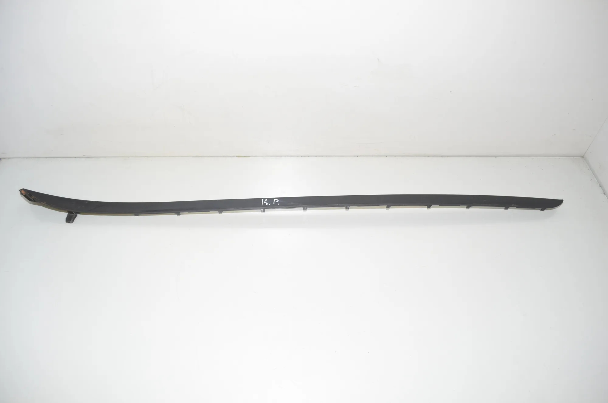 Front Windshield Trim – OEM 7331507 · BMW 2 Gran Tourer (F46) 220 d xDrive 2020