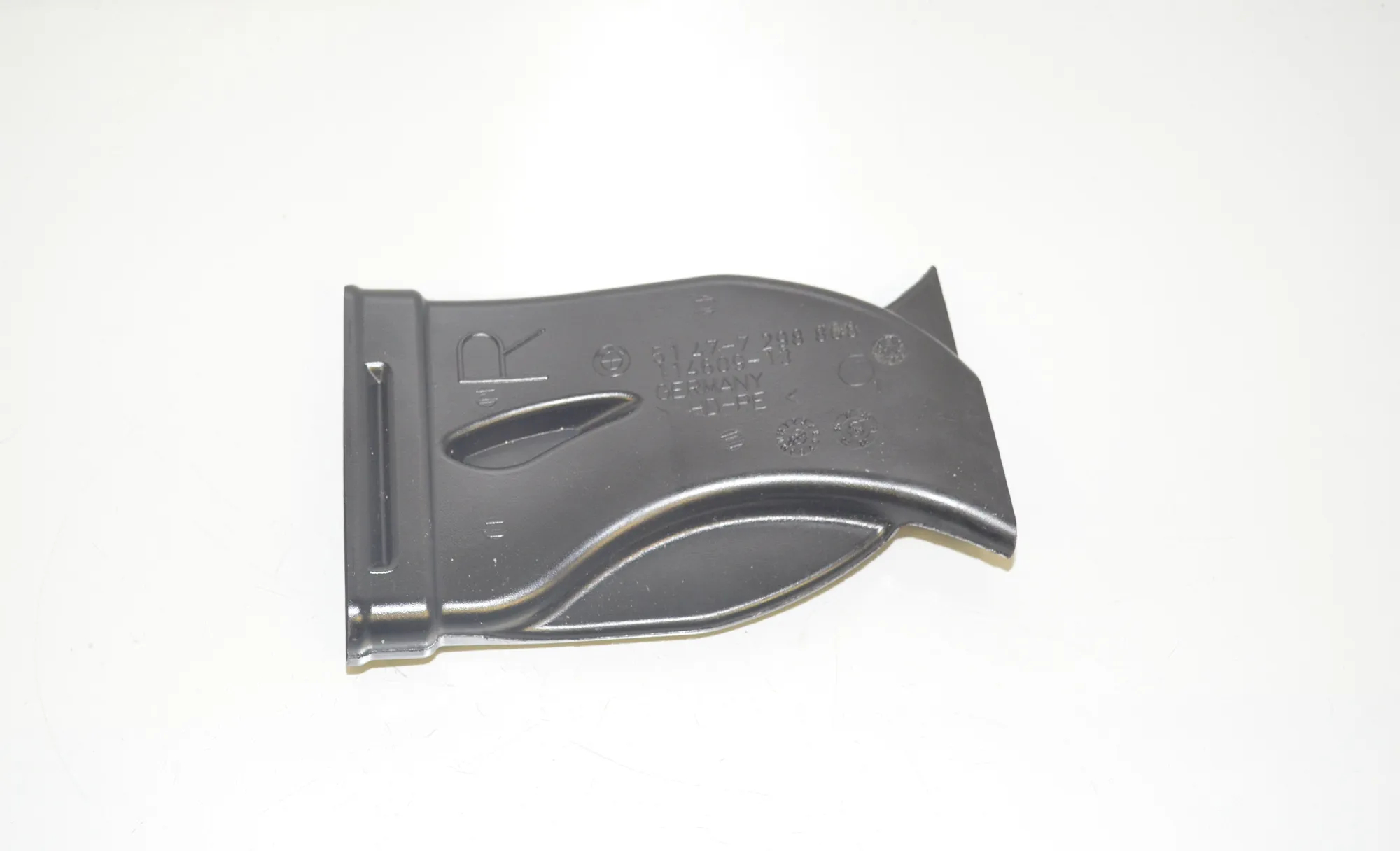 Interior Air Duct Channel – OEM 7298808 · BMW 2 Gran Tourer (F46) 220 d xDrive 2020