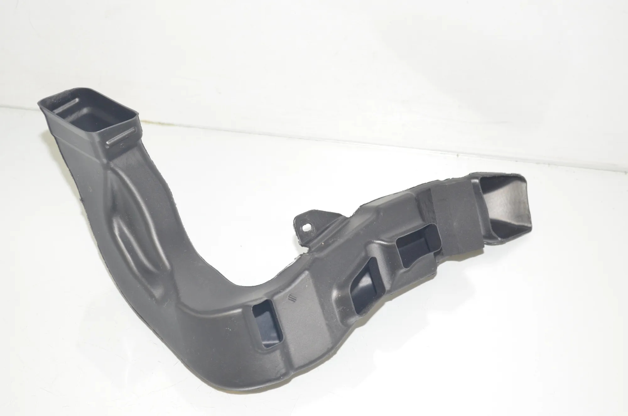 Interior Air Duct Channel – OEM 9263338 · BMW 2 Gran Tourer (F46) 220 d xDrive 2020 – 2