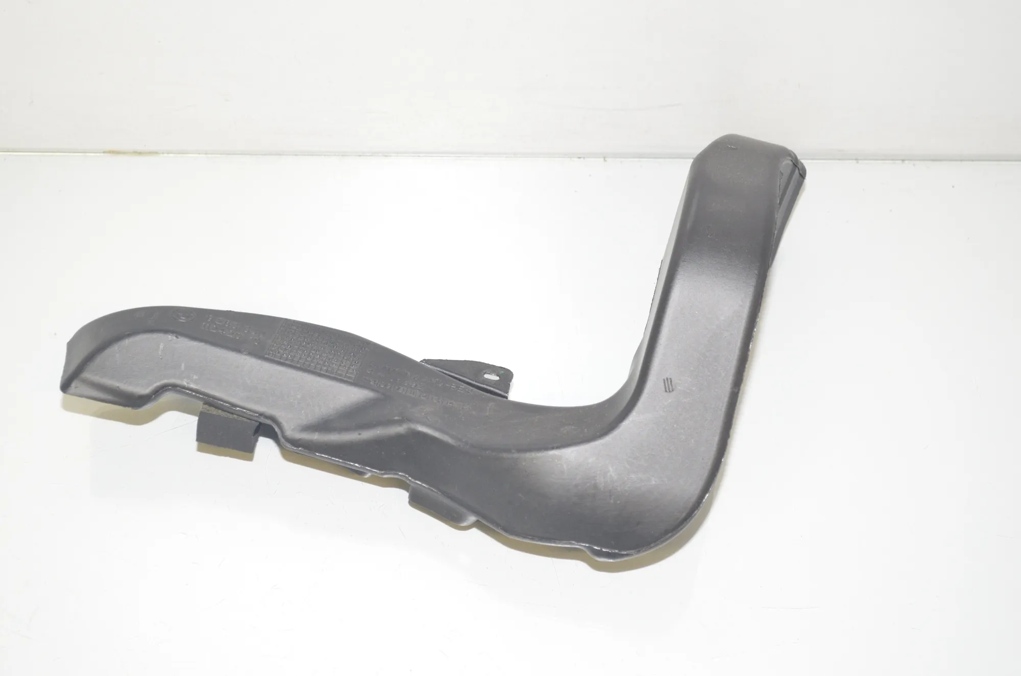 Interior Air Duct Channel – OEM 9263338 · BMW 2 Gran Tourer (F46) 220 d xDrive 2020 – 3