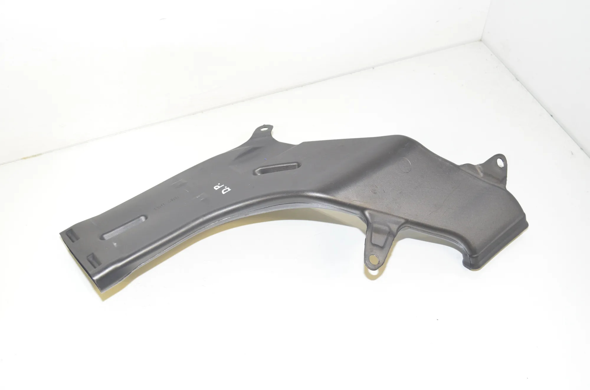 Interior Air Duct Channel – OEM 7307882 · BMW 2 Gran Tourer (F46) 220 d xDrive 2020