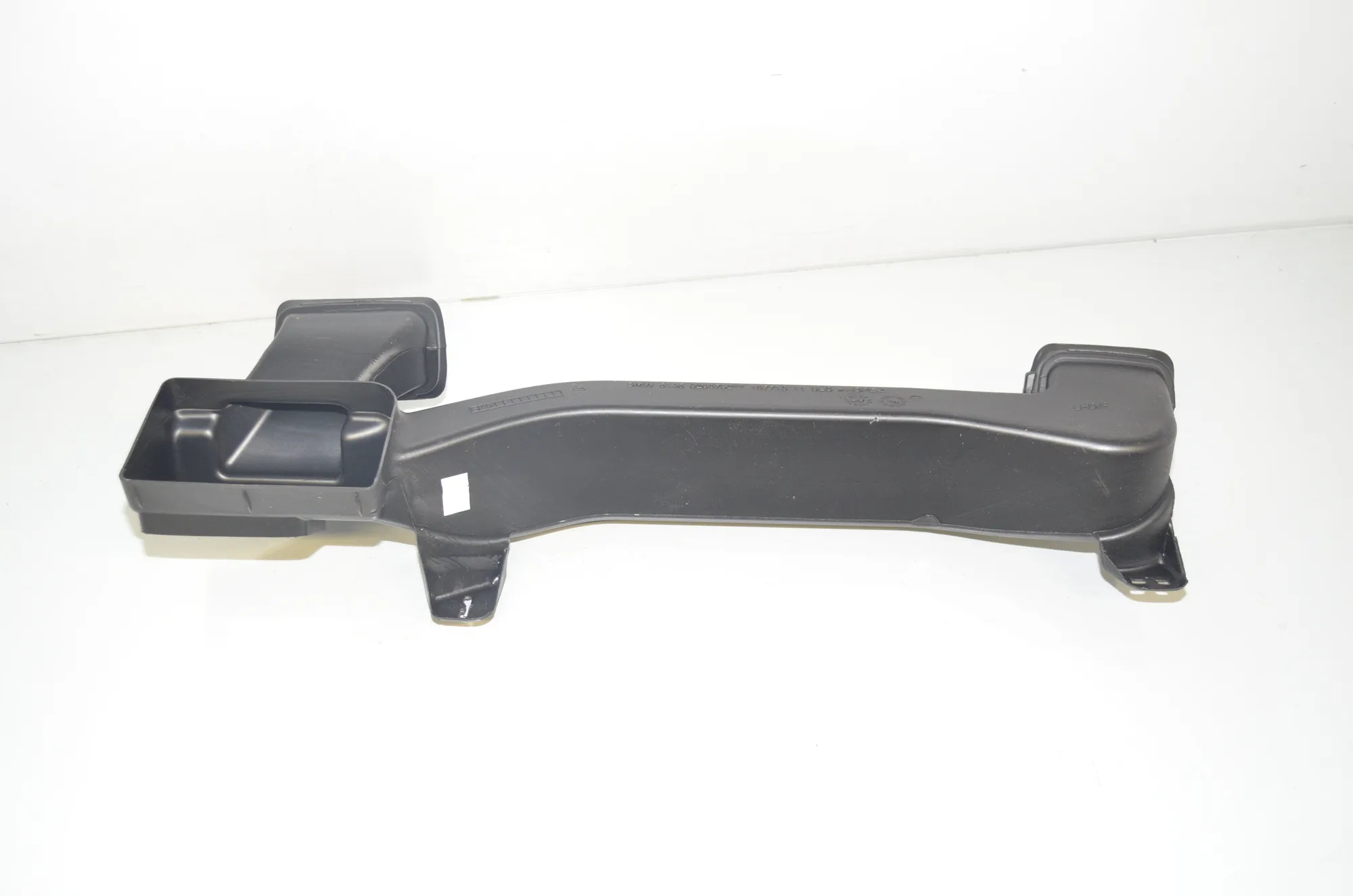 Interior Air Duct Channel – OEM 9290792 · BMW 2 Gran Tourer (F46) 220 d xDrive 2020 – 3