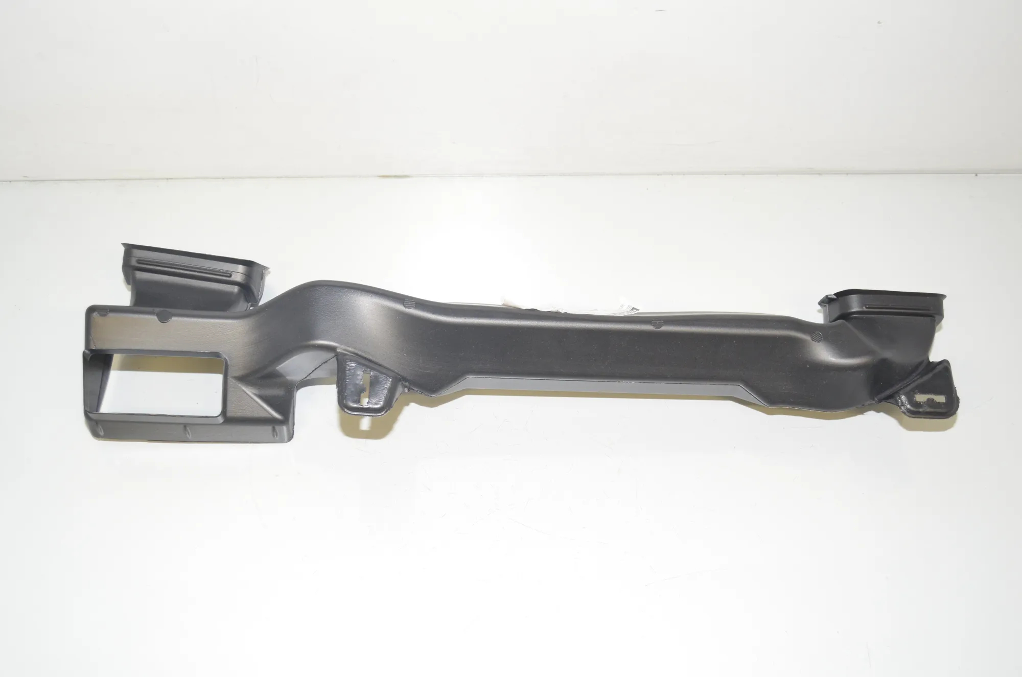 Interior Air Duct Channel – OEM 9290791 · BMW 2 Gran Tourer (F46) 220 d xDrive 2020 – 2