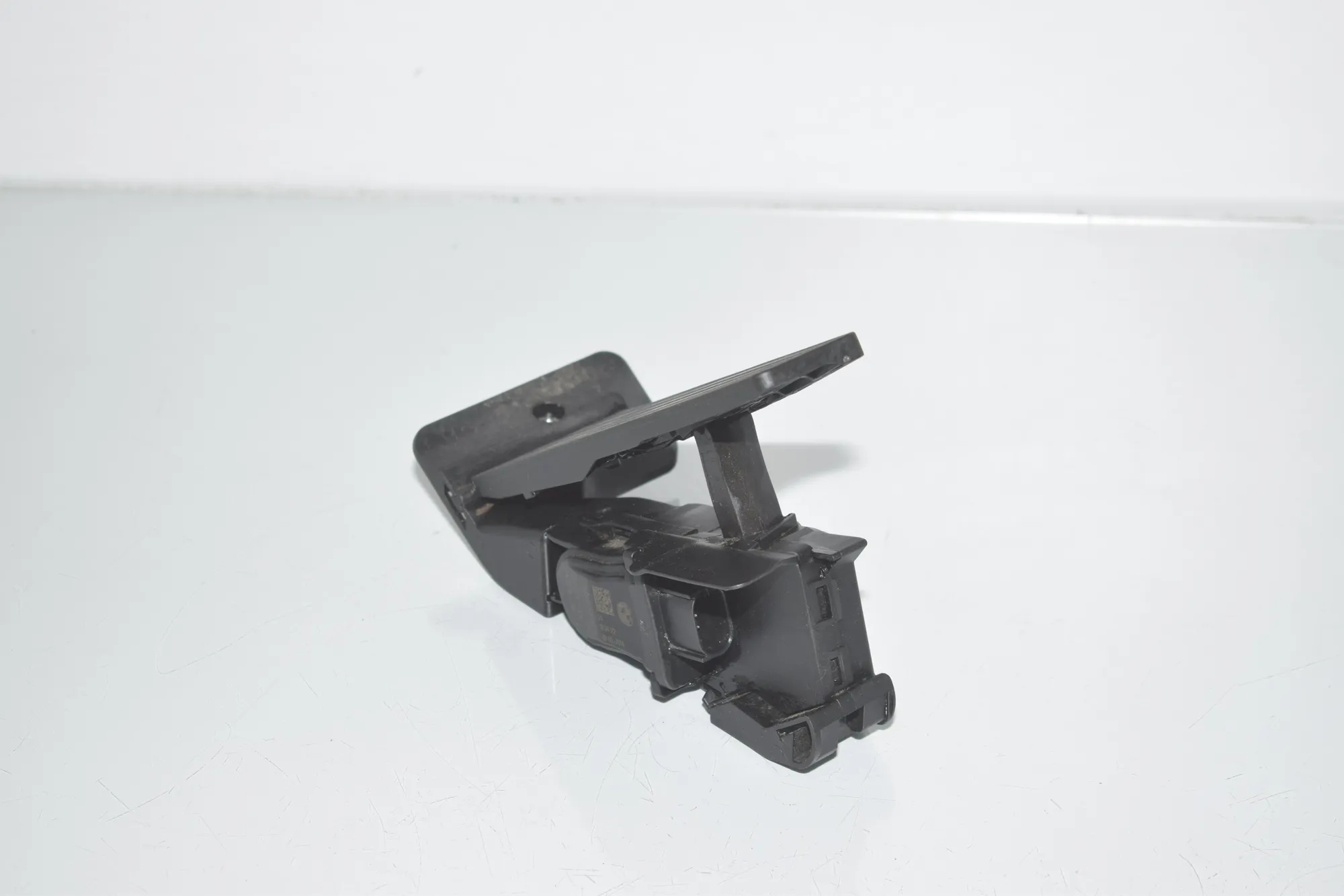Throttle Pedal – OEM 6853175 · BMW 3 Touring (F31) 335 d xDrive 2016 – 3