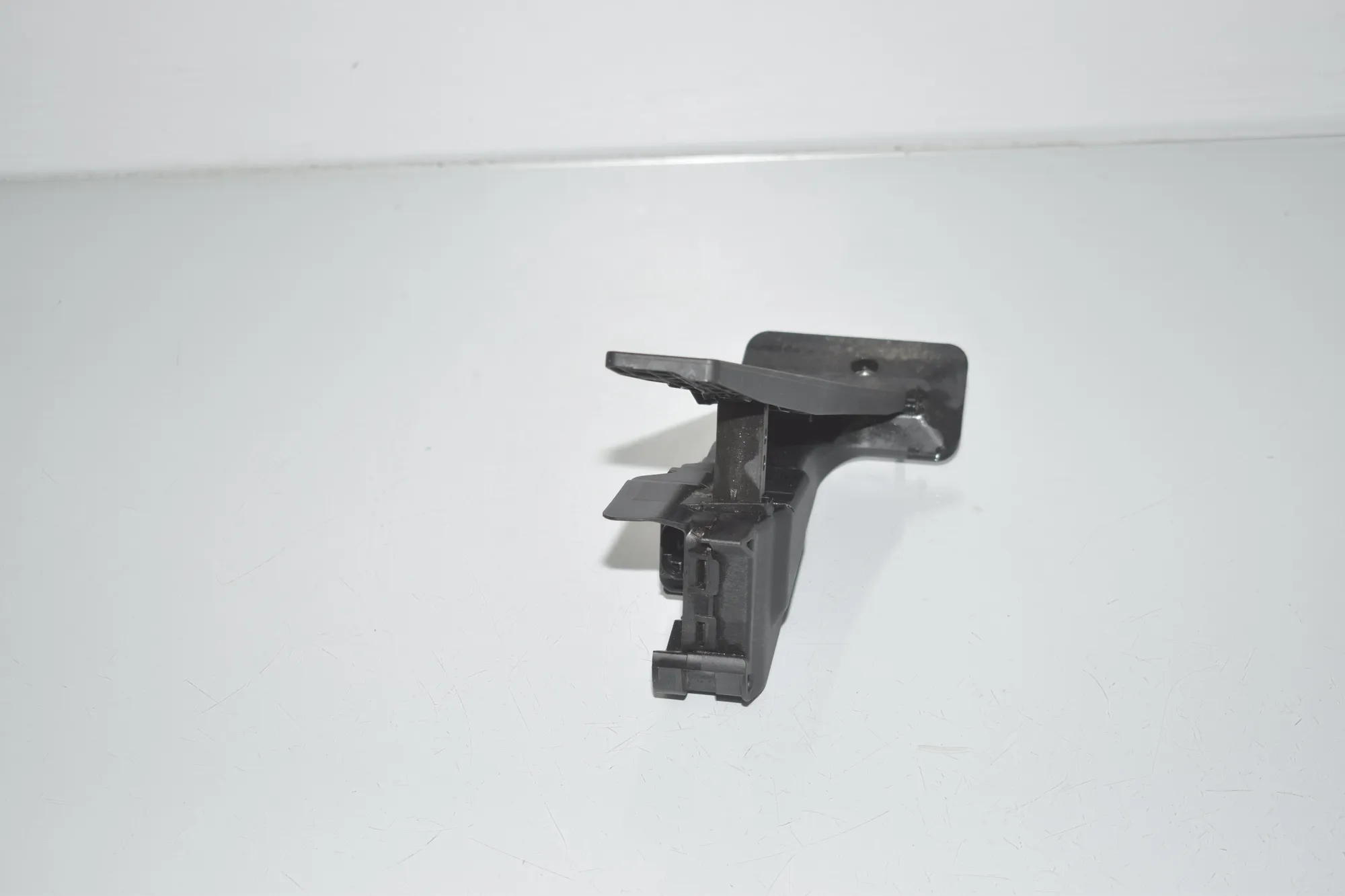 Throttle Pedal – OEM 6853175 · BMW 3 Touring (F31) 335 d xDrive 2016 – 5