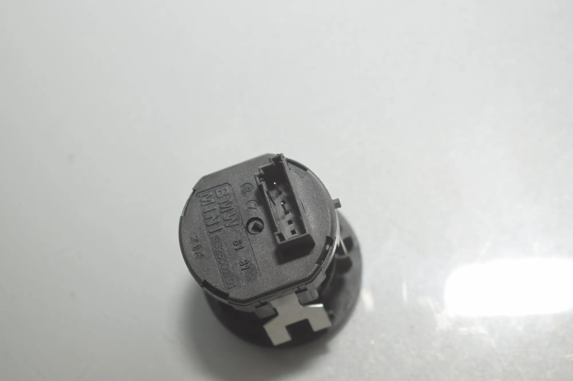 SRS Switch – OEM 9326501 · BMW 3 Touring (F31) 335 d xDrive 2016 – 6