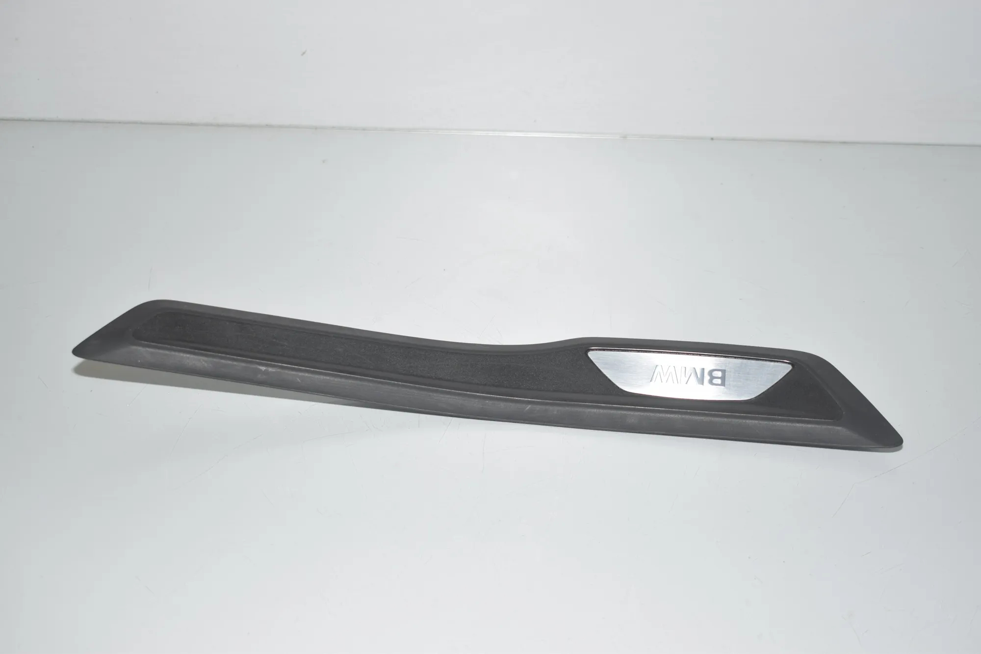 Rear Left Interior Step Trim – OEM 7289225 · BMW 3 Touring (F31) 335 d xDrive 2016