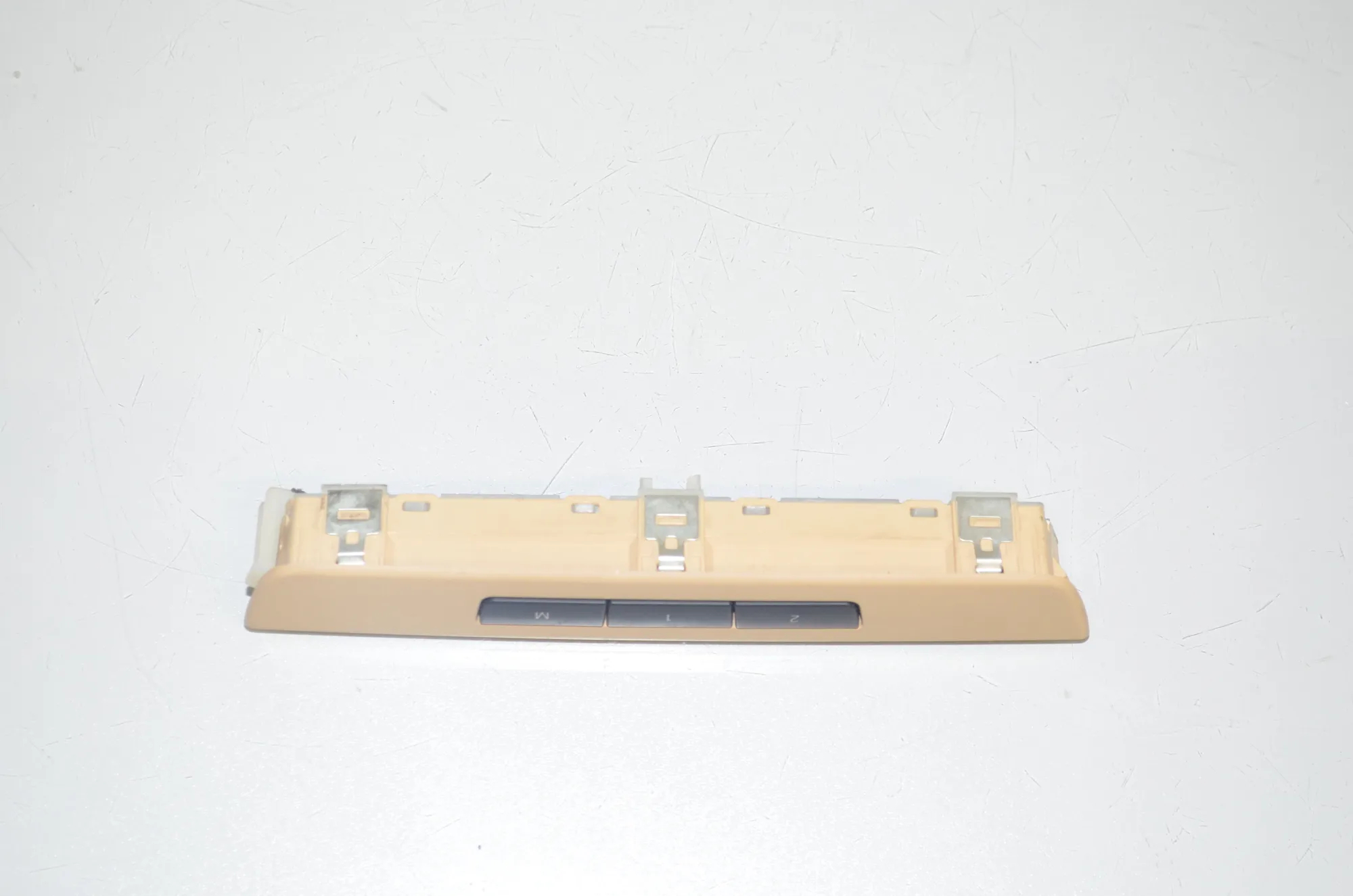 Right Seat Control Buttons – OEM 9215745 · BMW 5 Touring (F11) 535 d xDrive 2011 – 3