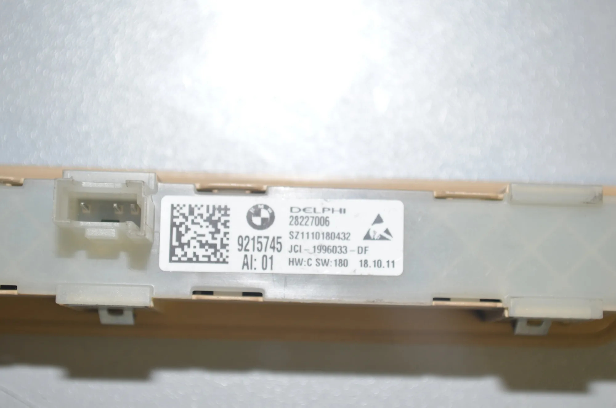 Right Seat Control Buttons – OEM 9215745 · BMW 5 Touring (F11) 535 d xDrive 2011 – 4