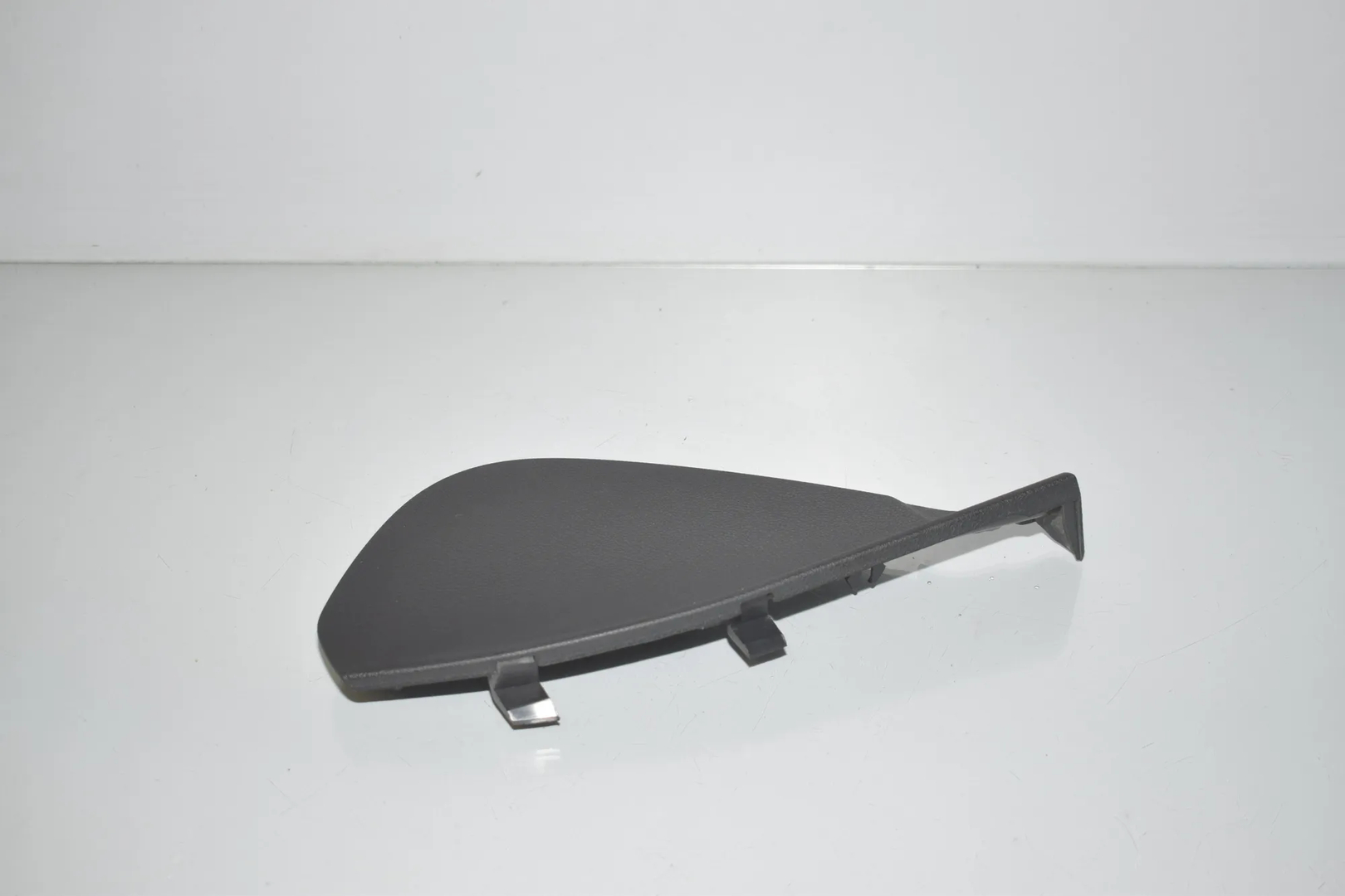 Dashboard Side Trim – OEM 9209788 · BMW 5 Touring (F11) 535 d xDrive 2011