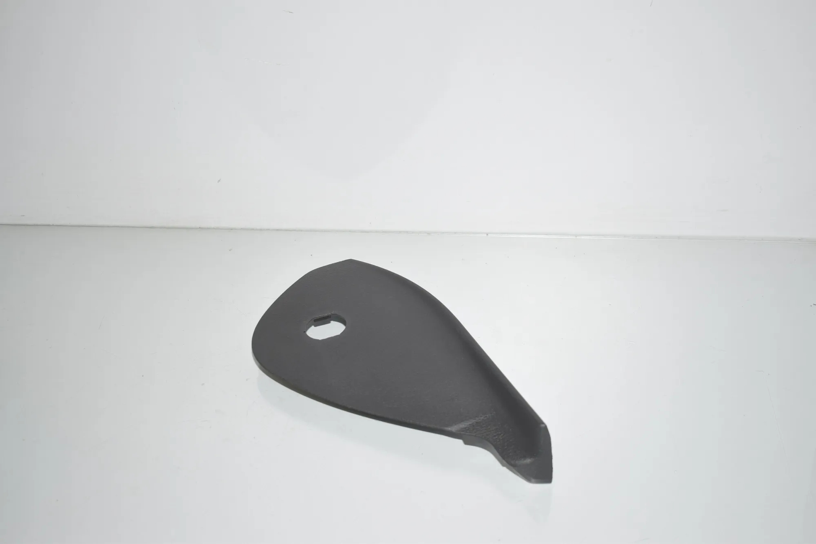 Dashboard Side Trim – OEM 9209790 · BMW 5 Touring (F11) 535 d xDrive 2011 – 4