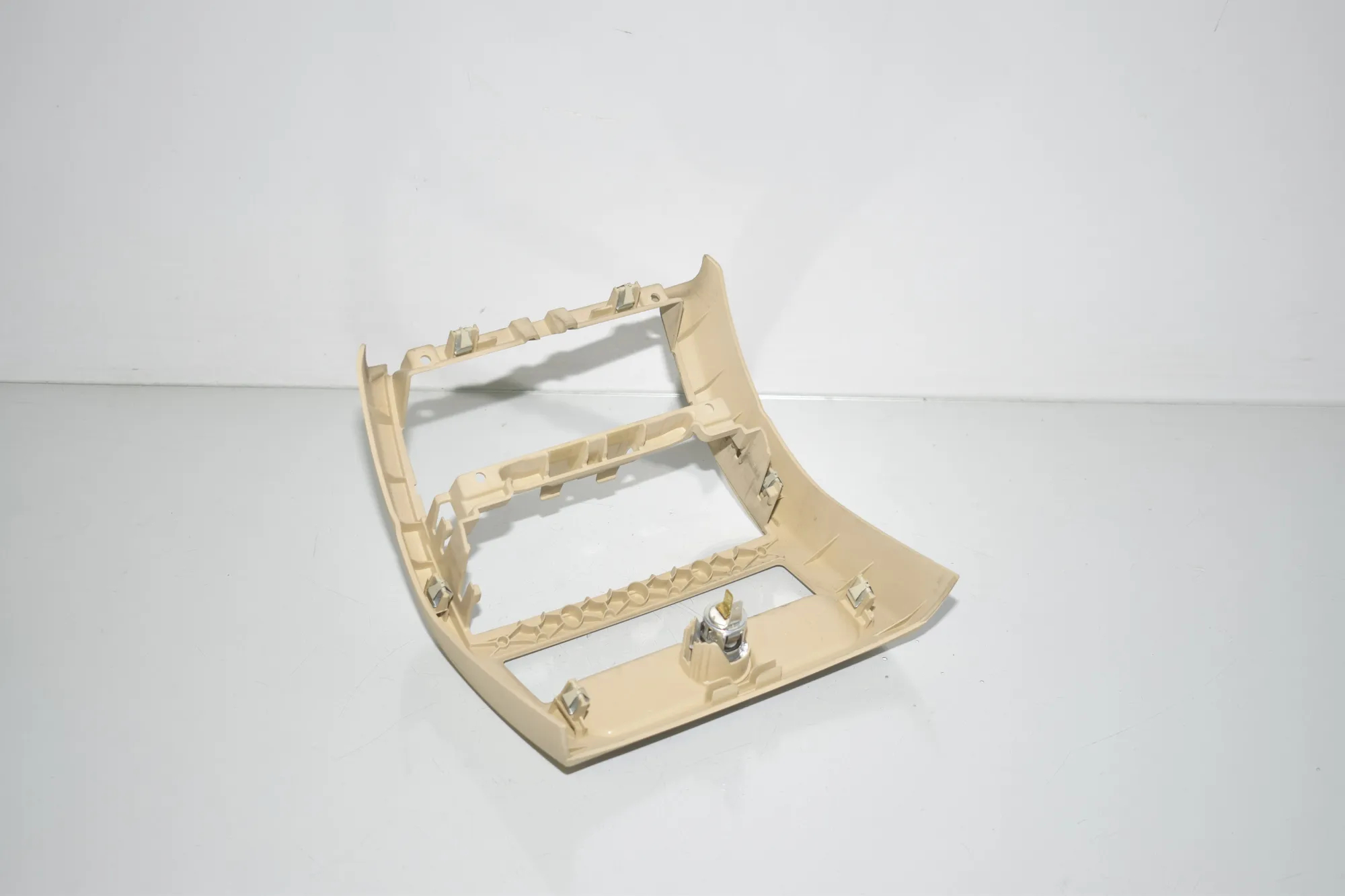 Center Console Trim – OEM 4219050 · BMW 5 Touring (F11) 535 d xDrive 2011 – 4
