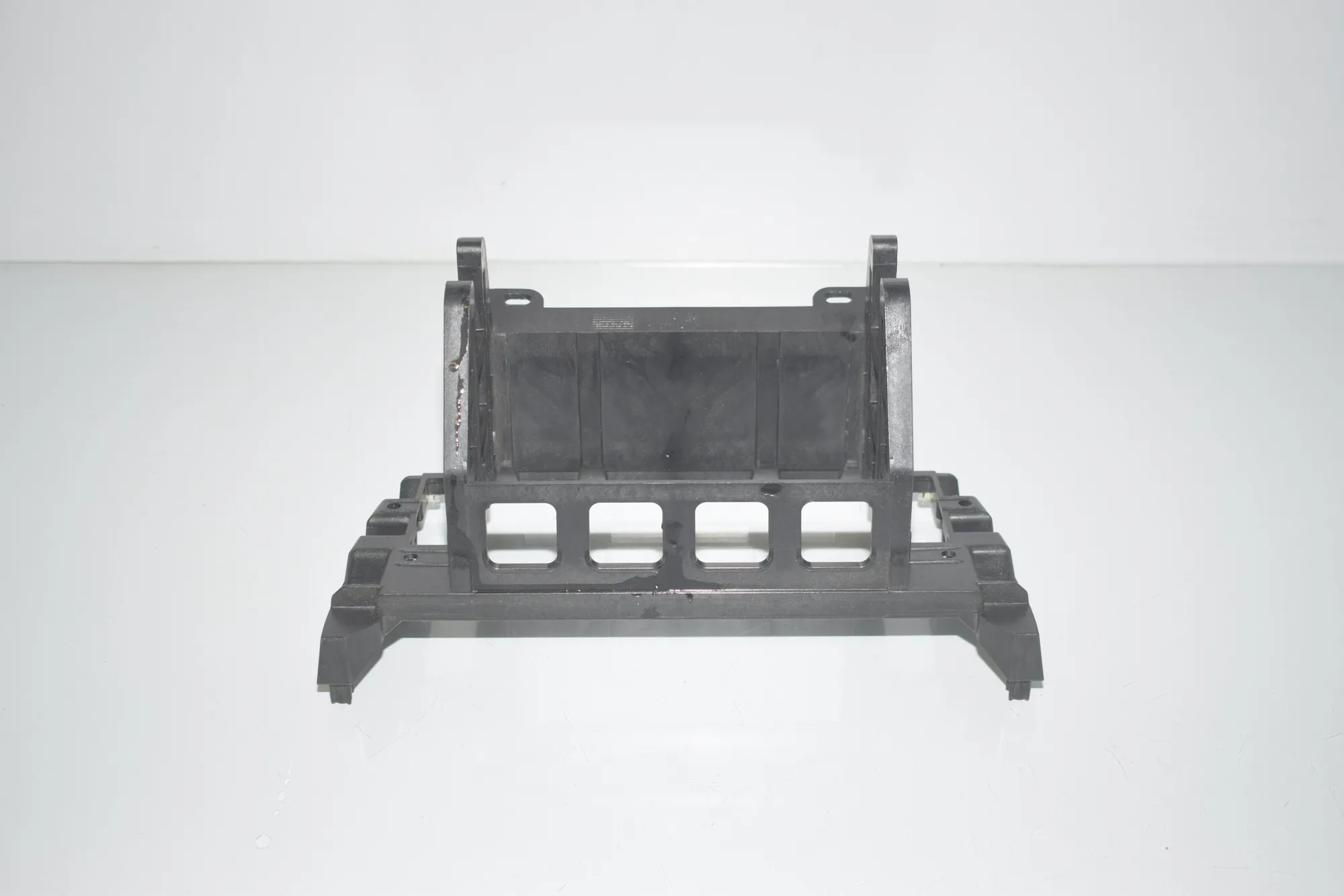 Bracket – OEM 9166665 · BMW 5 Touring (F11) 535 d xDrive 2011 – 3
