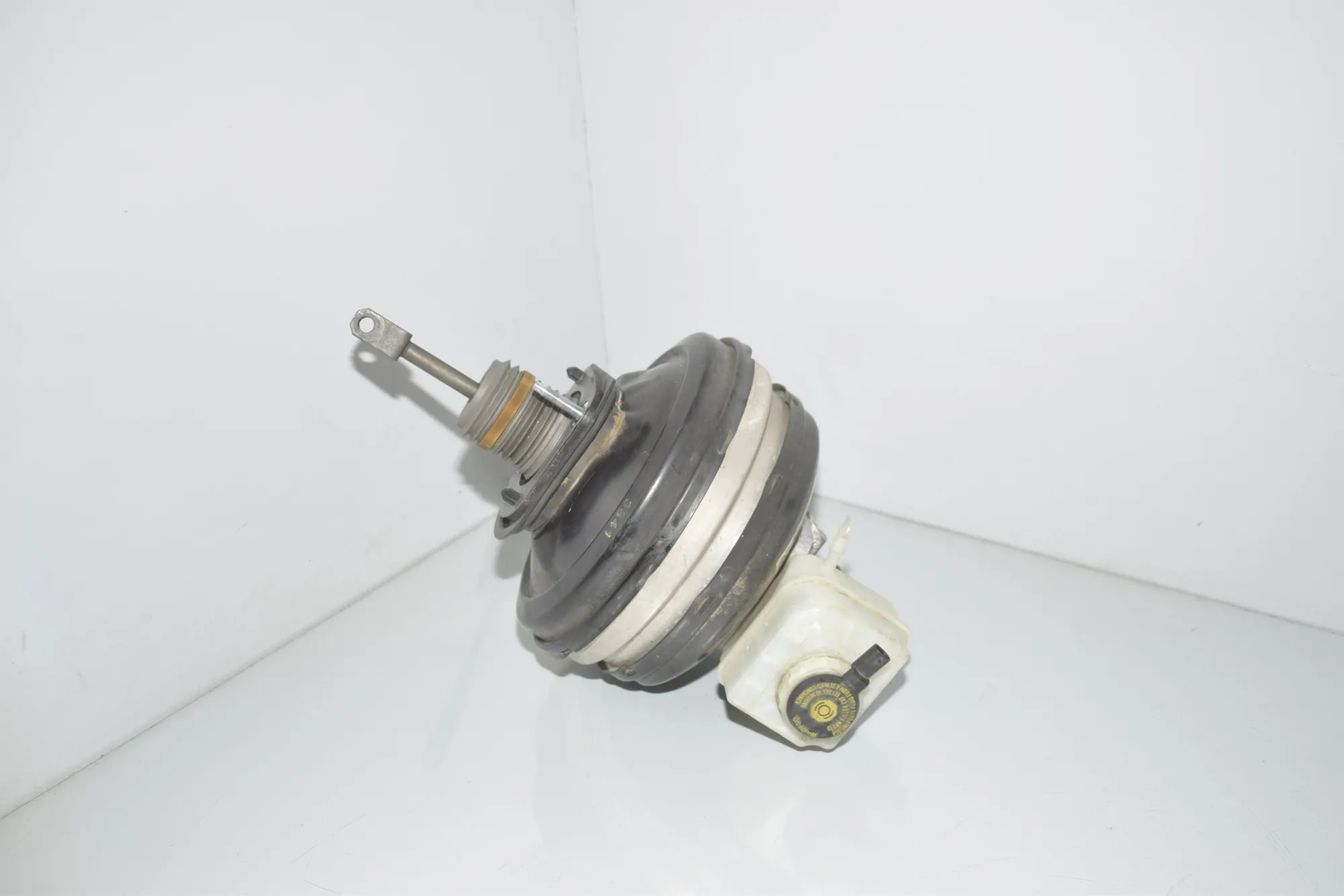 Brake Servo Booster – OEM 6796726 · BMW 5 Touring (F11) 535 d xDrive 2011 – 3