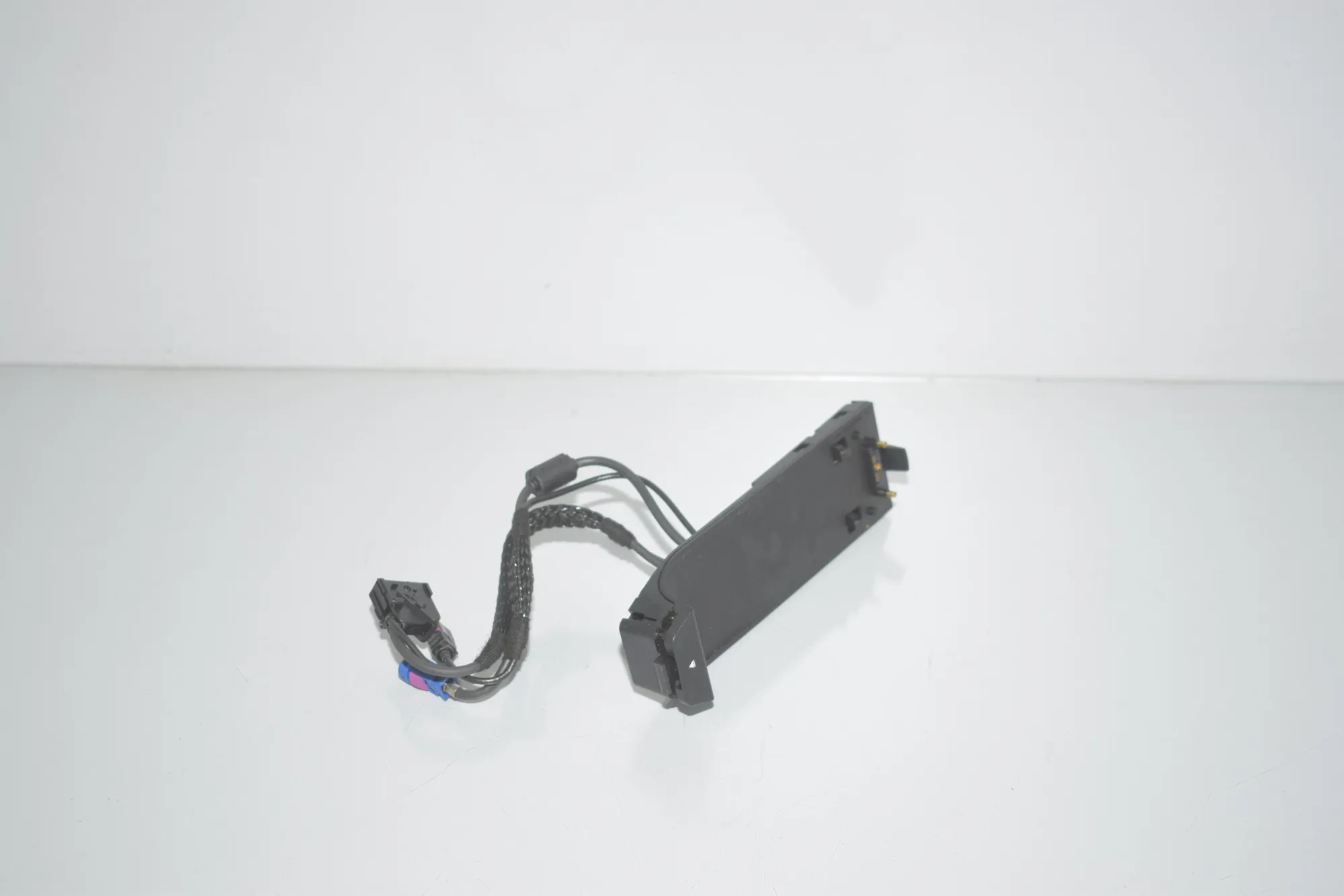 Phone Control Unit – OEM 9220651 · BMW 5 Touring (F11) 535 d xDrive 2011